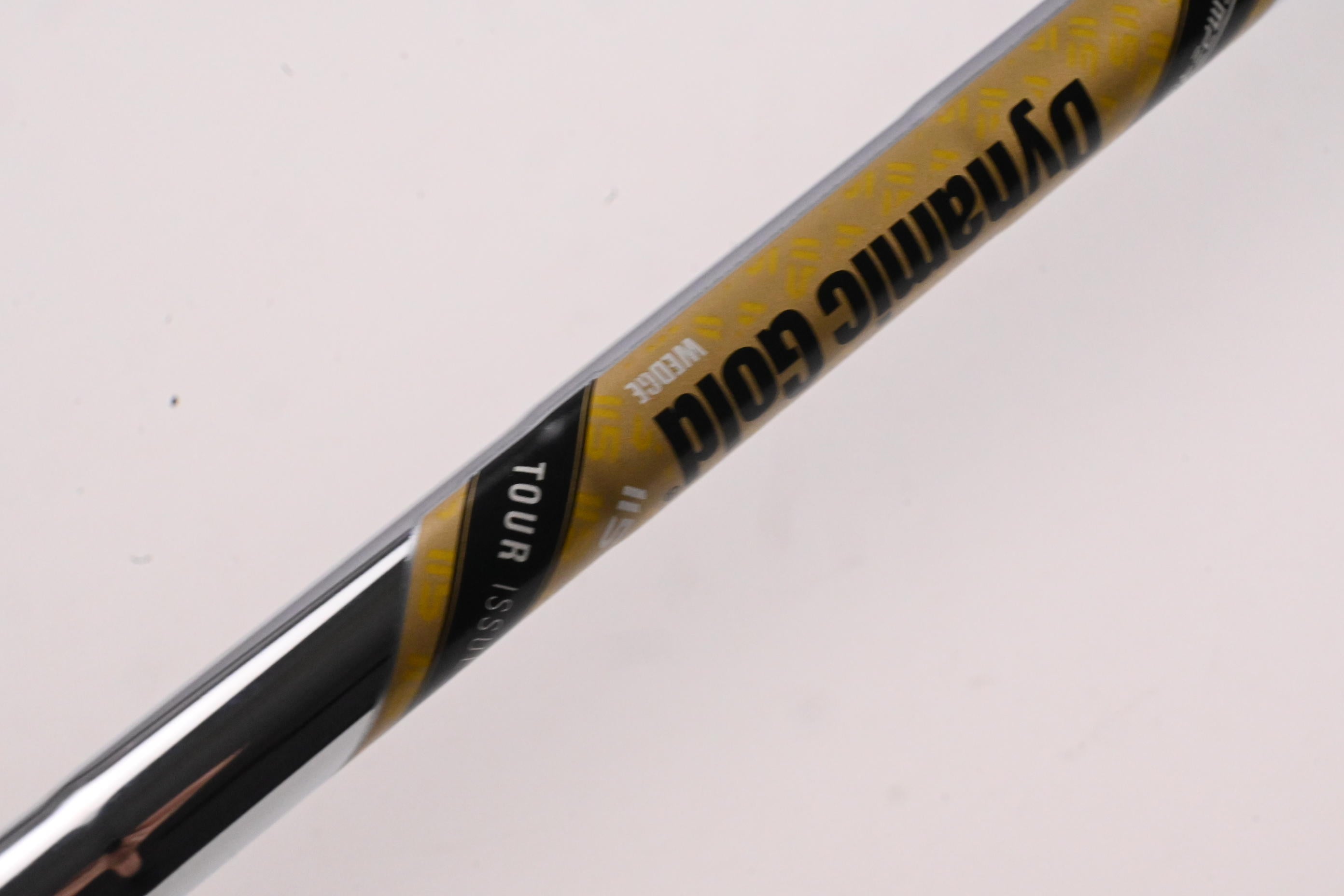Taylormade Milled Grind 5 Gap Wedge / 52 Degree / Wedge Flex Dynamic Gold 115