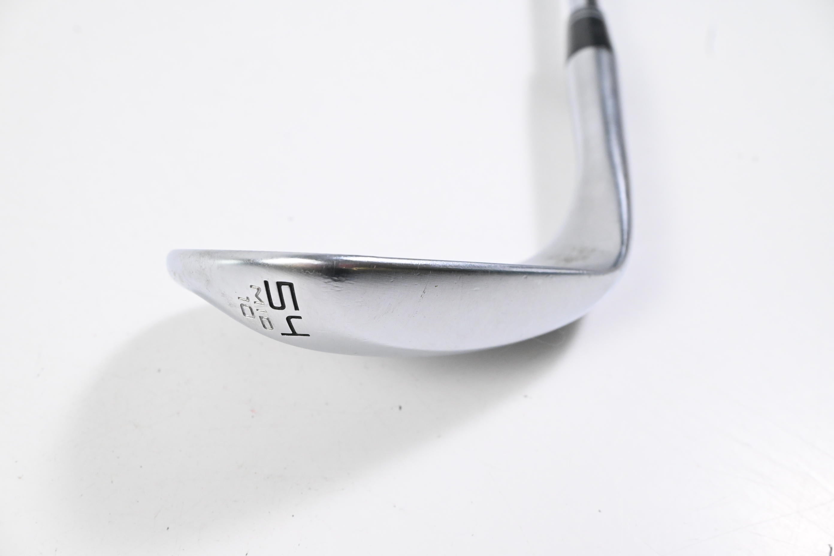 Cleveland RTZ Sand Wedge / 54 Degree / Wedge Flex Dynamic Gold Spinner Shaft
