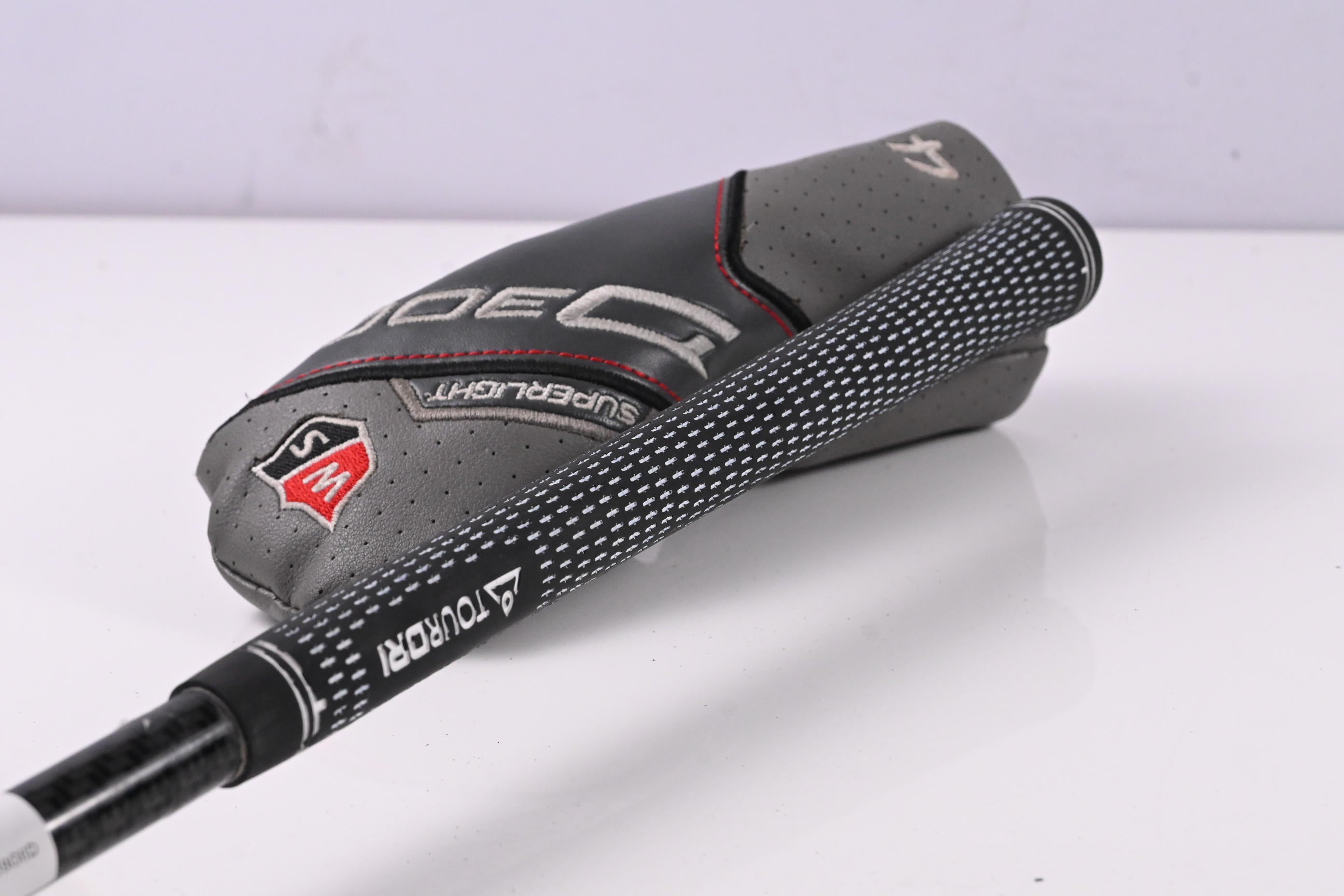 Wilson D300 #4 Hybrid / 22 Degree / Regular Flex Wilson D300 Superlite Shaft