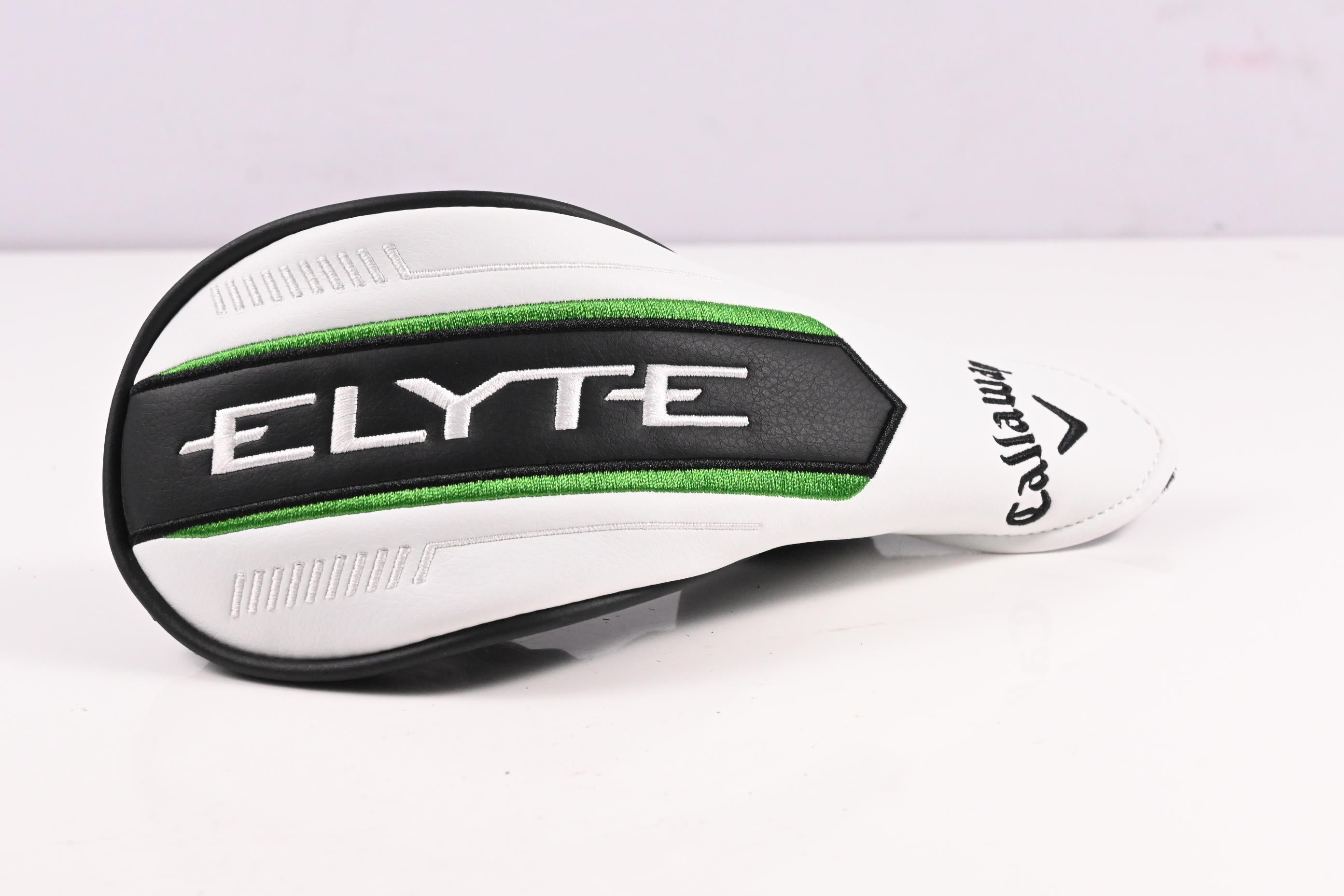 Callaway Elyte #4 Hybrid / 22 Degree / Regular Flex Denali Charcoal 60 Shaft