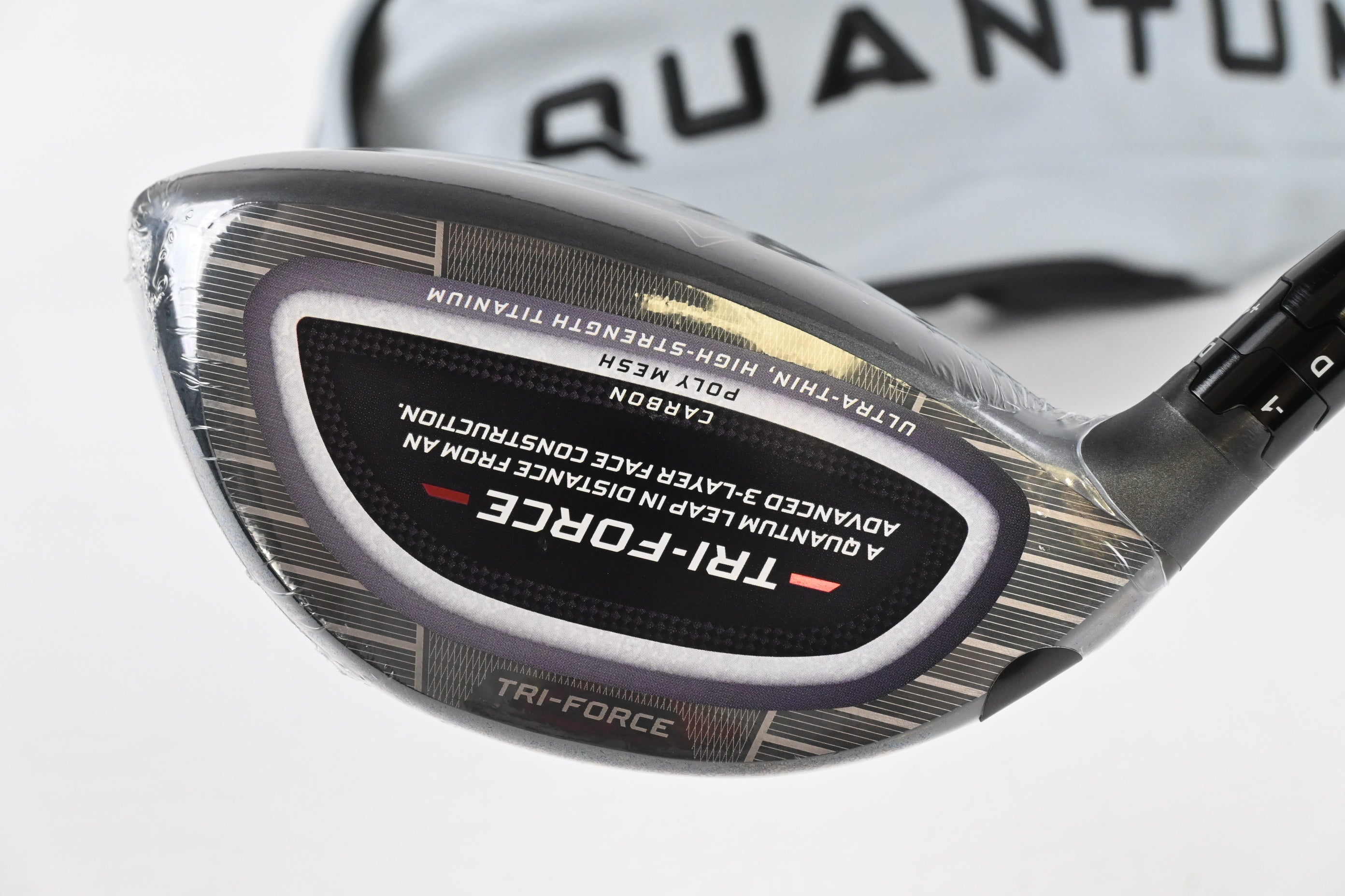 Callaway Quantum Max Driver / 10.5 Degree / Regular Flex Denali Frost Silver 50