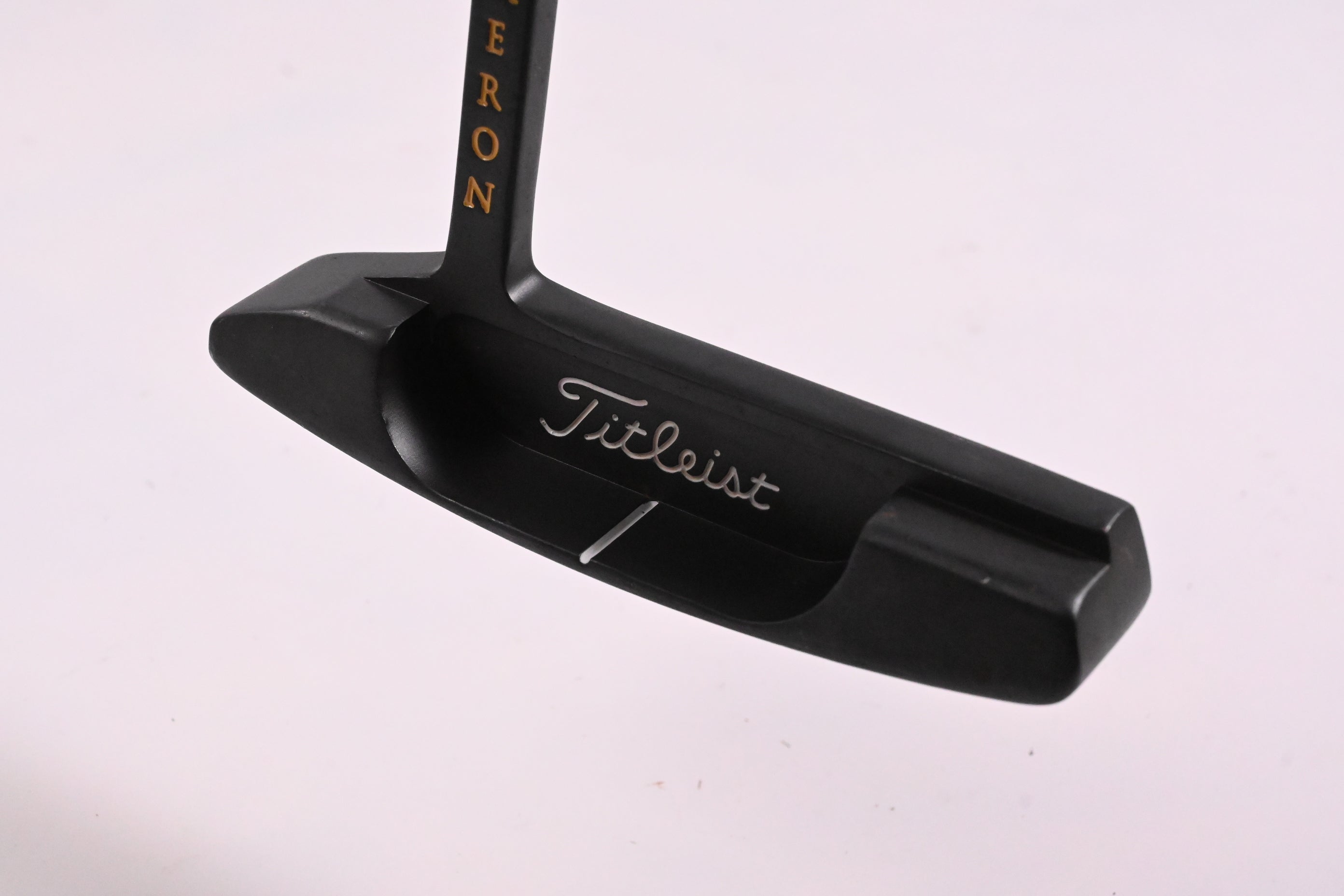 Scotty Cameron Pro Platinum Sonoma Two Putter / 33 Inch