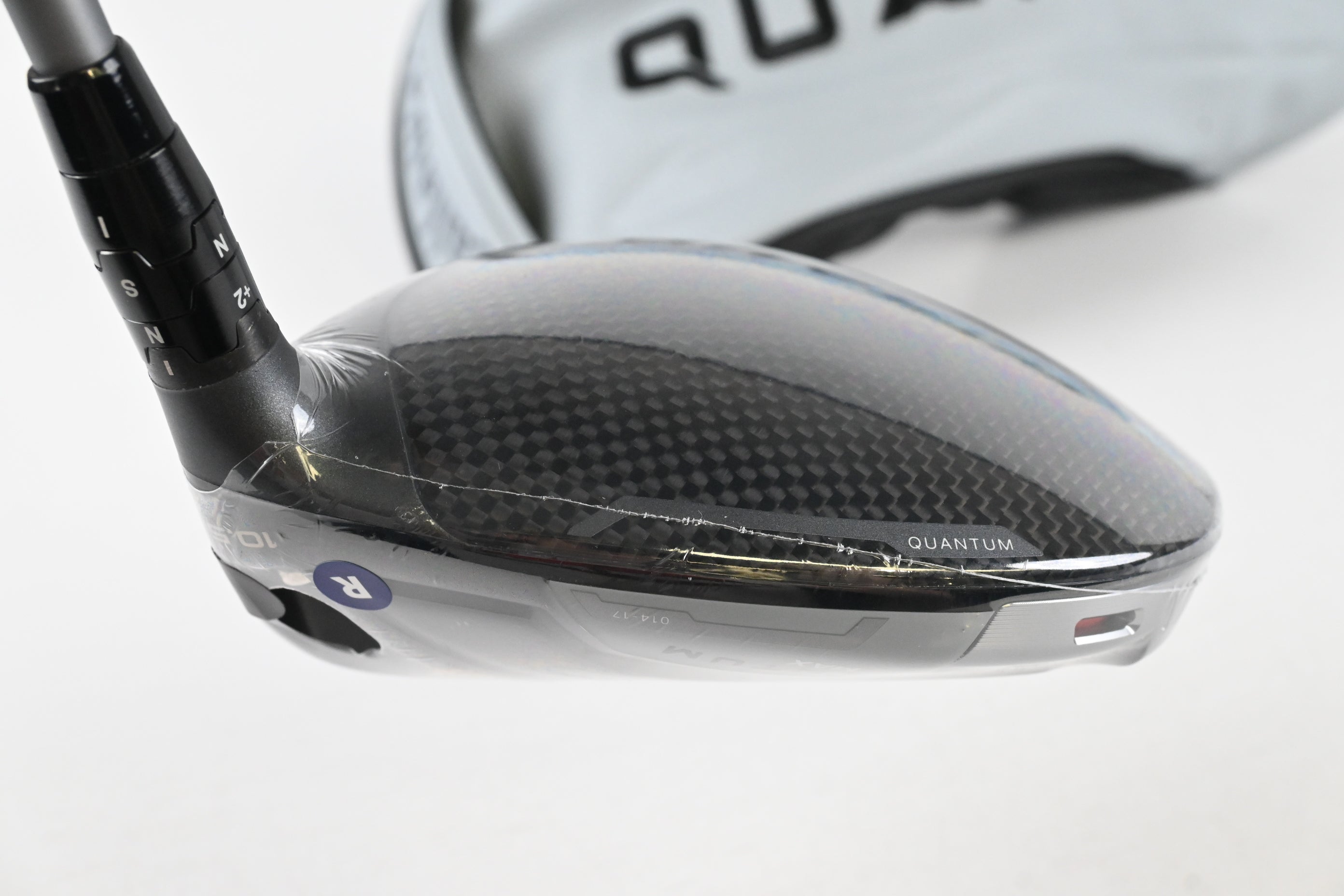 Callaway Quantum Max Driver / 10.5 Degree / Regular Flex Denali Frost Silver 50