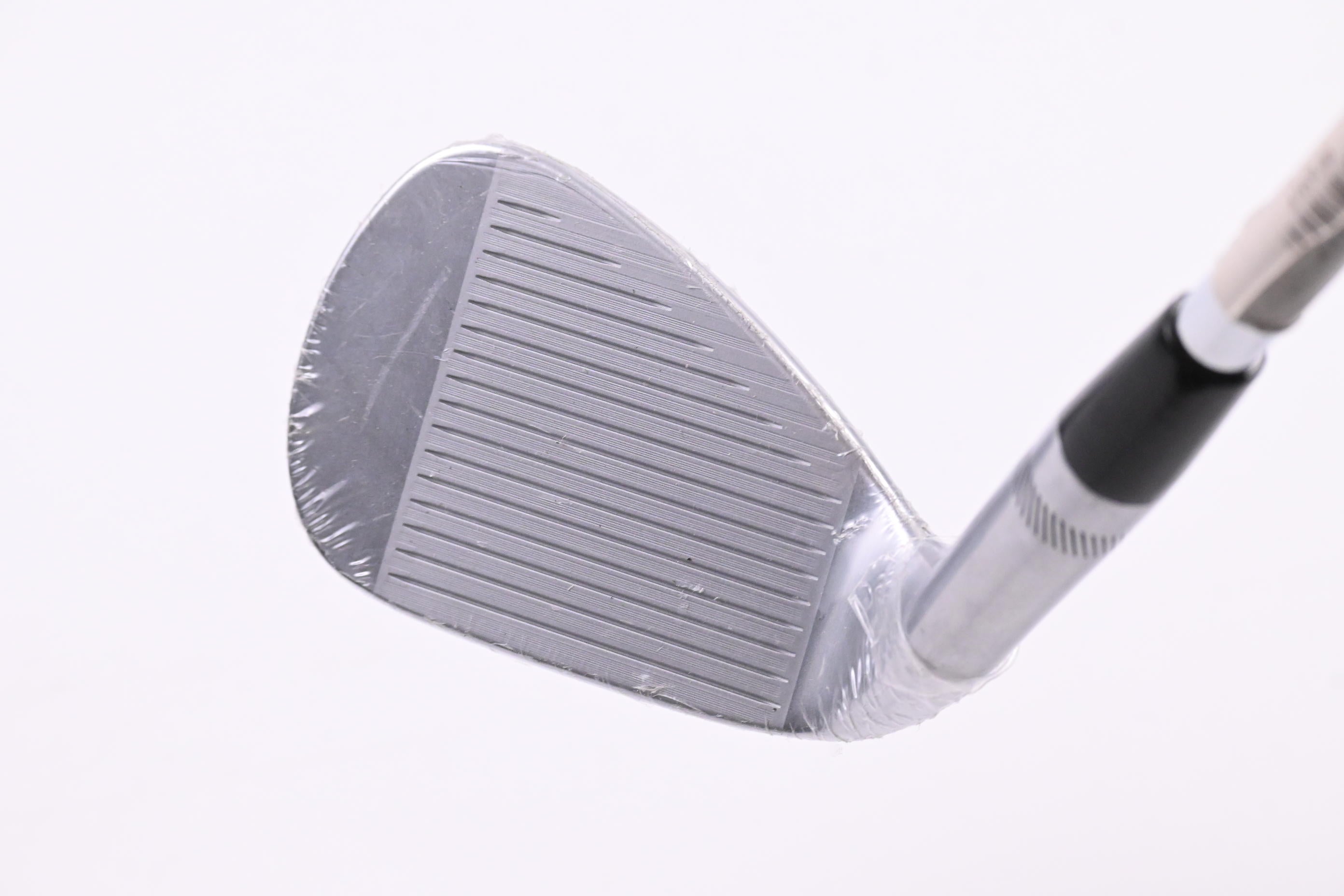 Titleist Vokey SM10 Pitching Wedge / 46 Degree / Wedge Flex Titleist Vokey Shaft