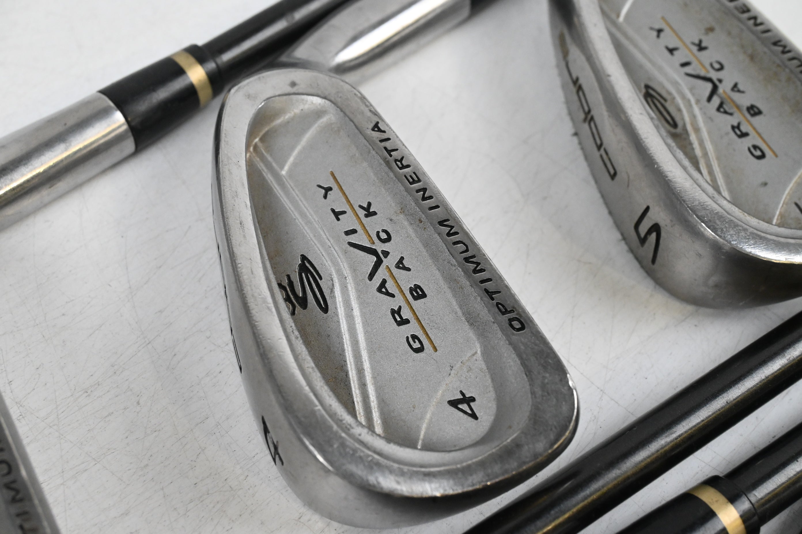 Cobra Gravity Back Irons / 3-9i / Regular Flex Cobra MSS Shafts