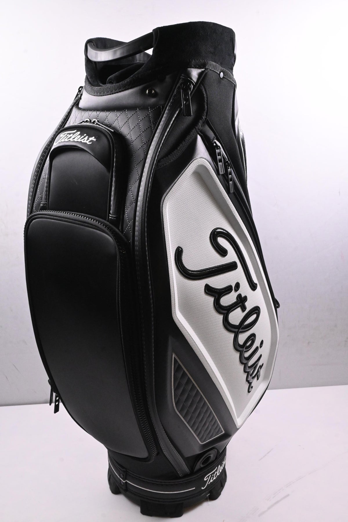 Titleist StaDry Tour Bag / 5-Way Divider / Black, White