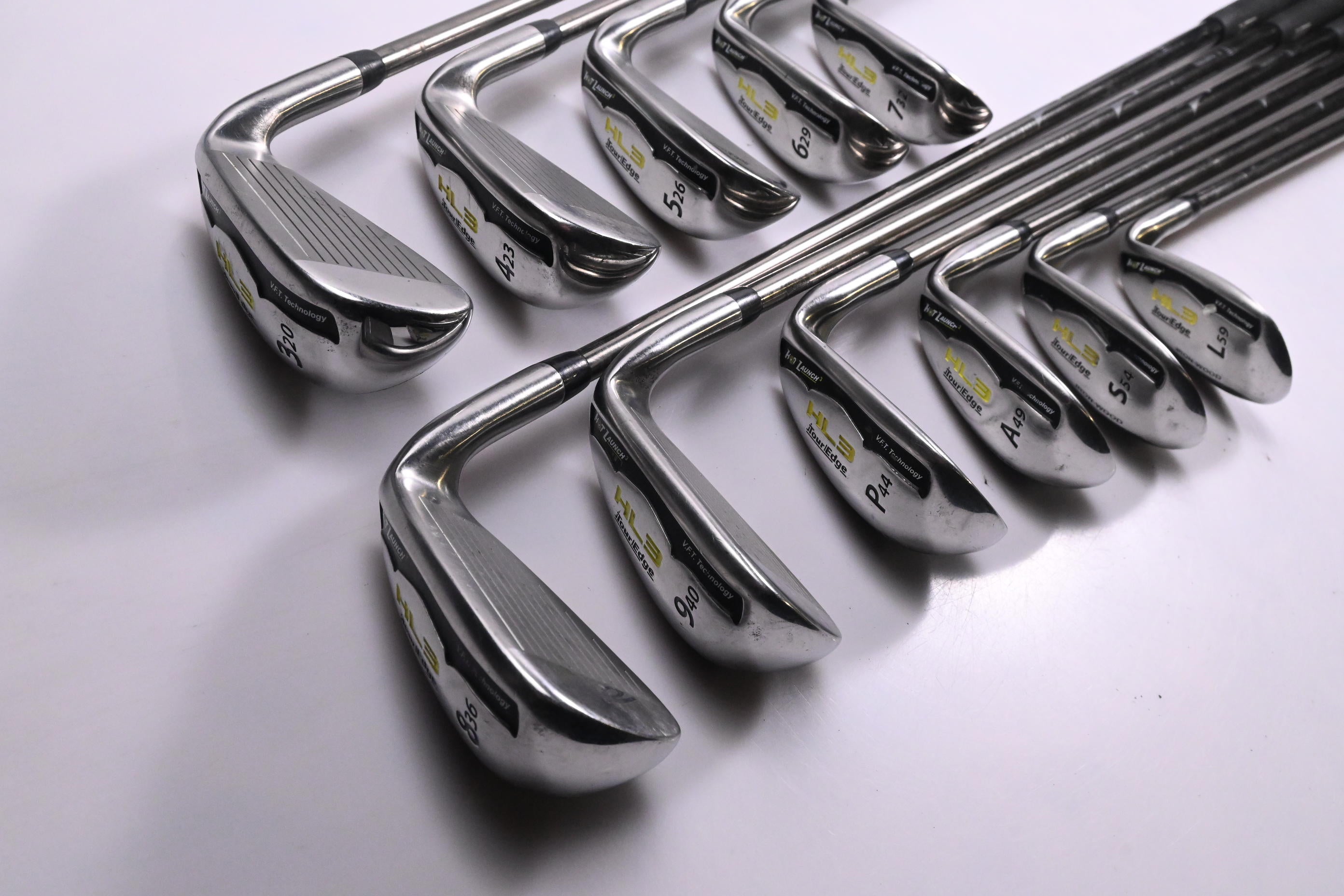 Left Hand Tour Edge Hot Launch 3 Irons / 3-PW+GW+SW+LW / Regular Flex UST Recoil