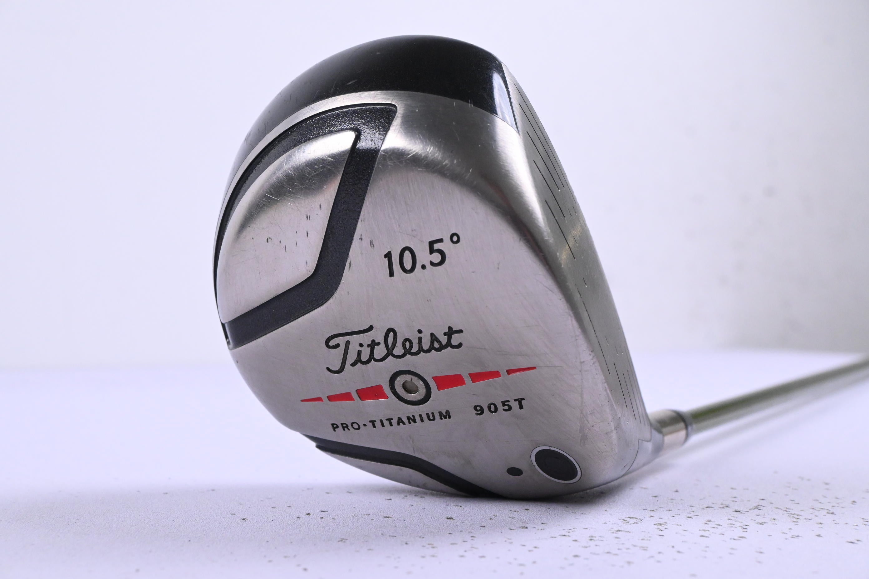 Titleist 905 T Driver / 10.5 Degree / Regular Flex Aldila NV 65 Shaft