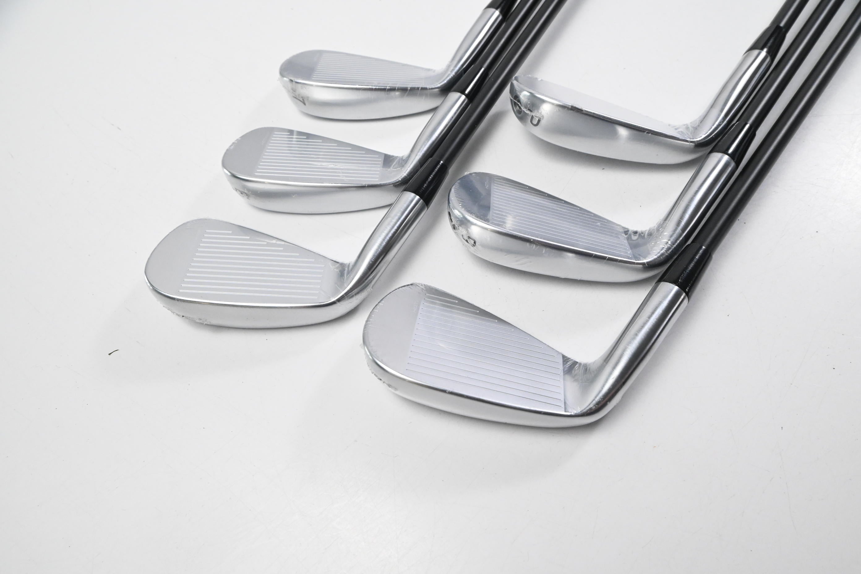Cobra 2025 King Tec-X Irons / 5-PW / Regular Flex KBS PGI 75 Shafts