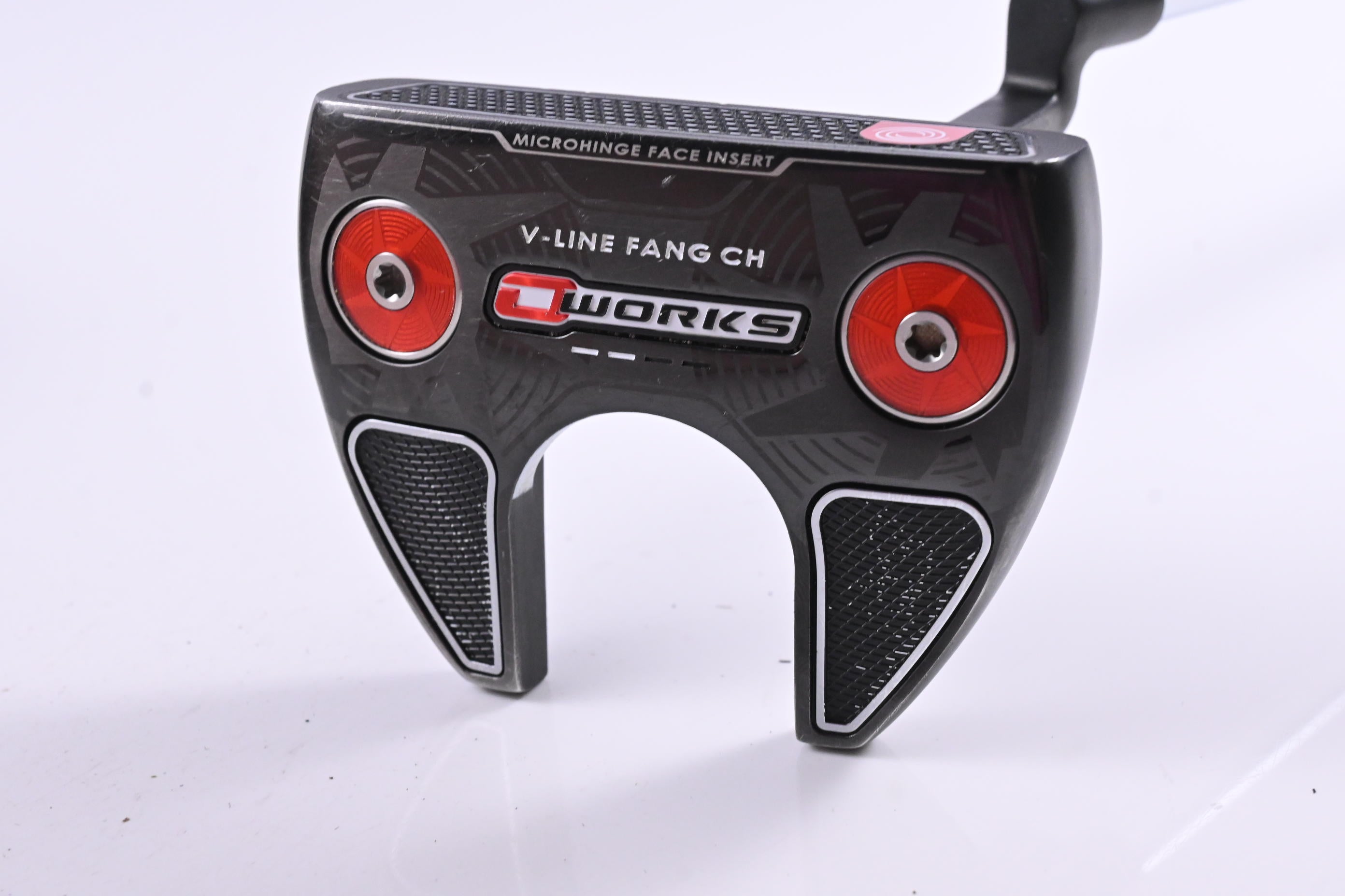 Odyssey O-Works Black V-Line Fang Putter / 34 Inch