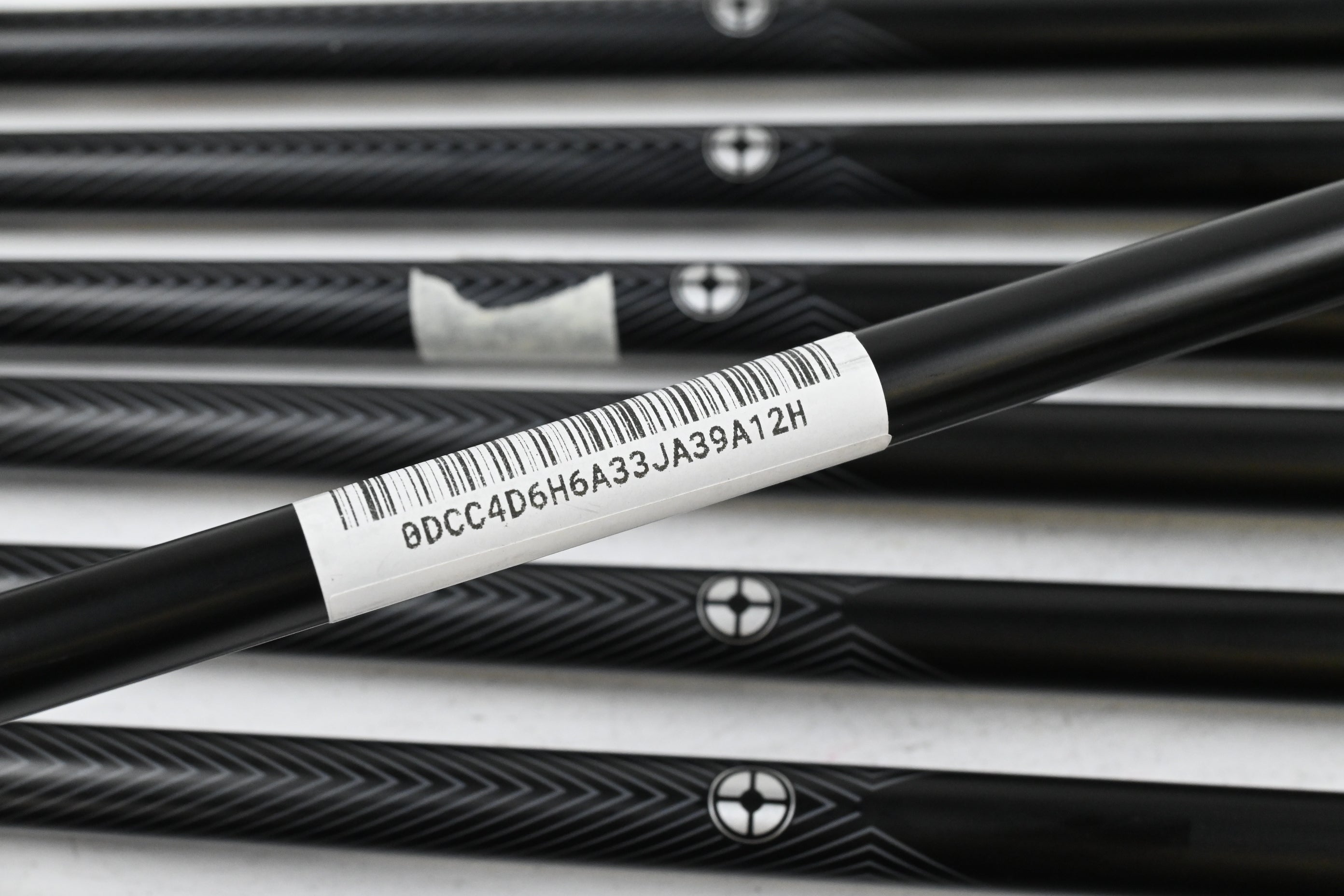Titleist T100 2025 Irons / 4-PW+GW / Regular Flex Fujikura Axiom Velocore 75