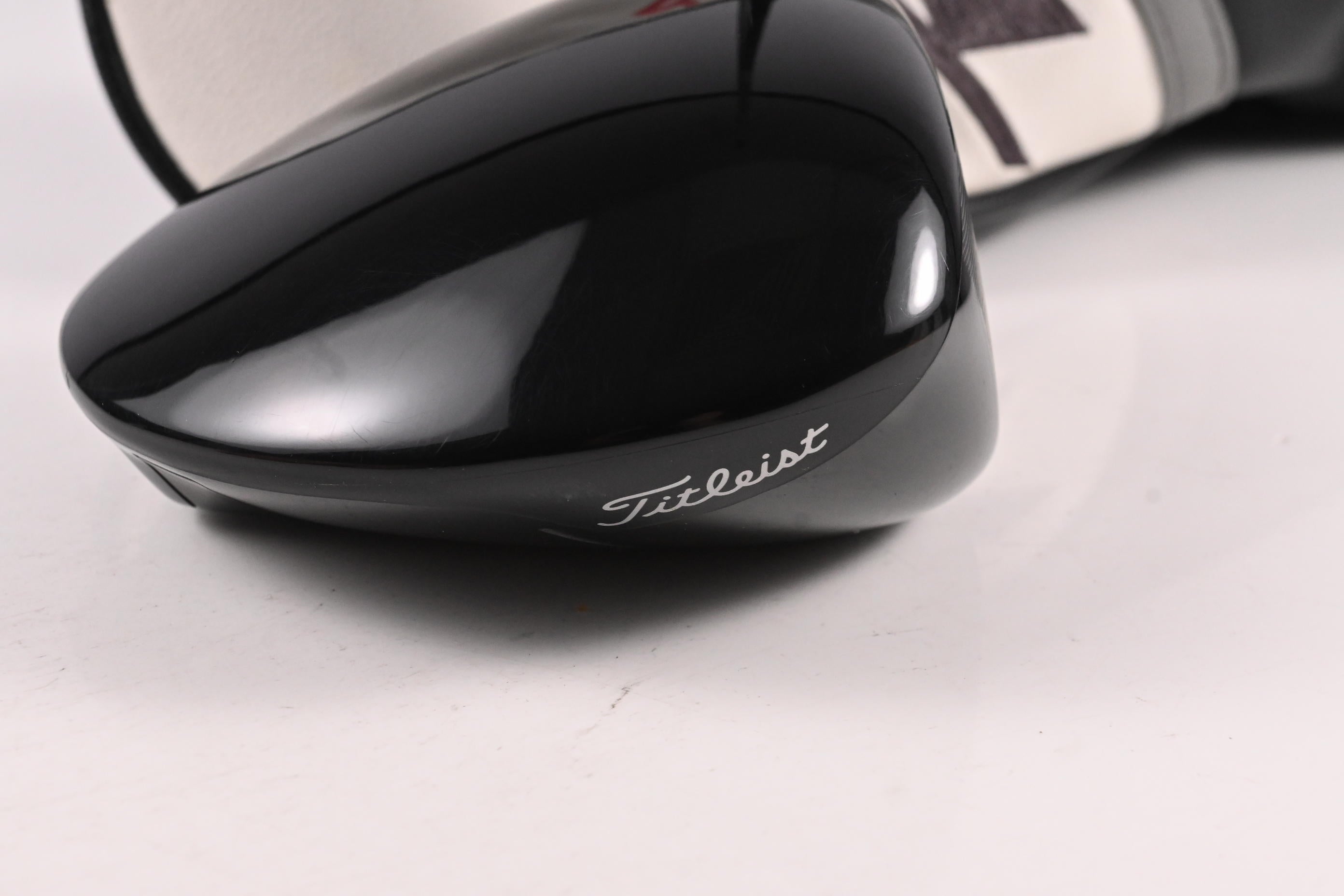 Titleist TSR2 Driver / 9 Degree / Stiff Flex Tensei AV Blue 55 Shaft w/ SFW