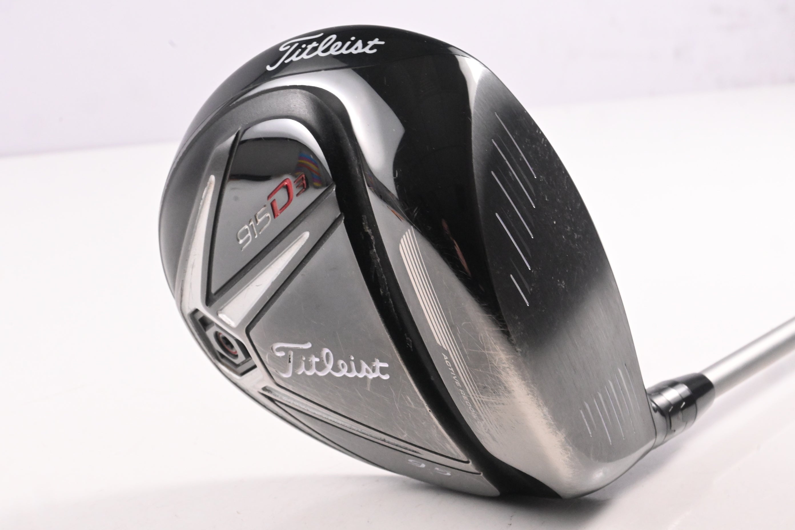 Titleist 915 D3 Driver / 9.5 Degree / Stiff Flex Diamana D+ 70 Shaft