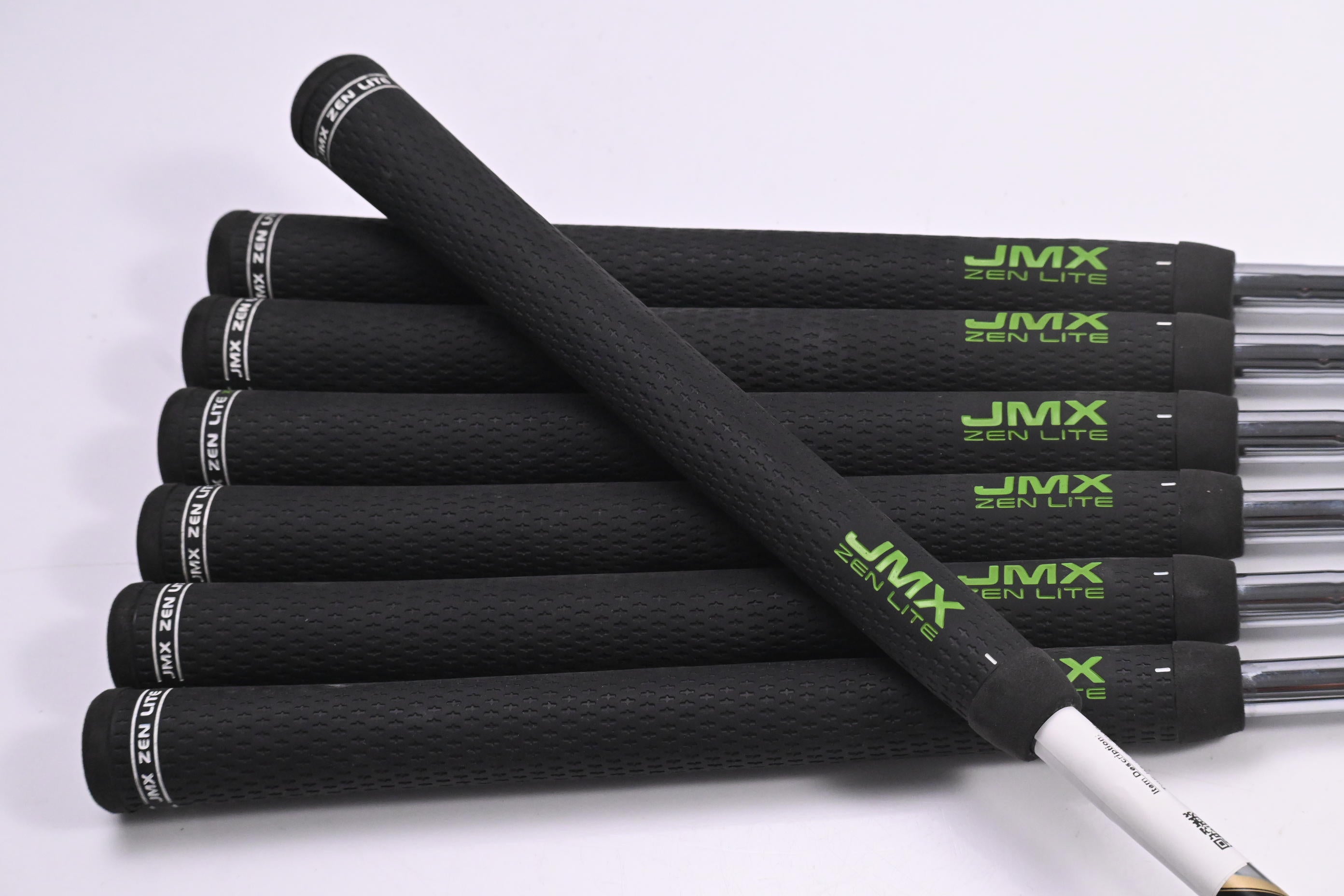 Dynamic Gold S400 Tour Issue Iron Shafts / Stiff Flex / Set Of 7 / .355" Tip