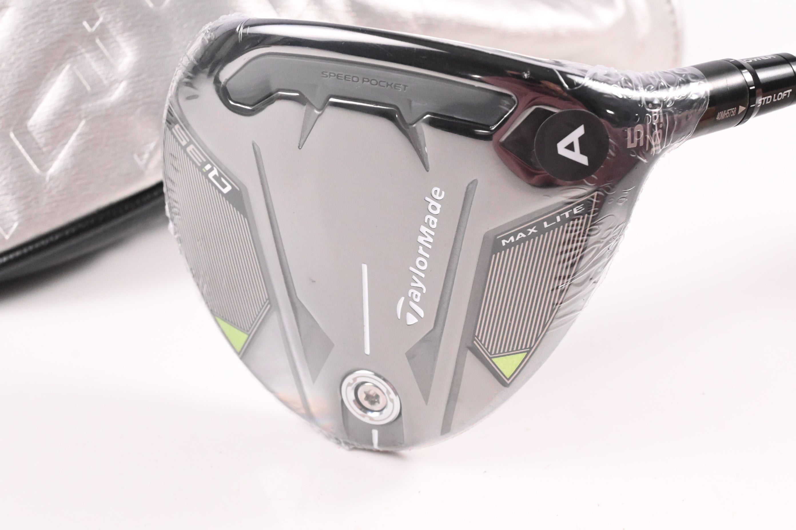 Taylormade Qi35 Max Lite #5 Wood / 18.5 Degree / Senior Flex Vanquish 4 Shaft