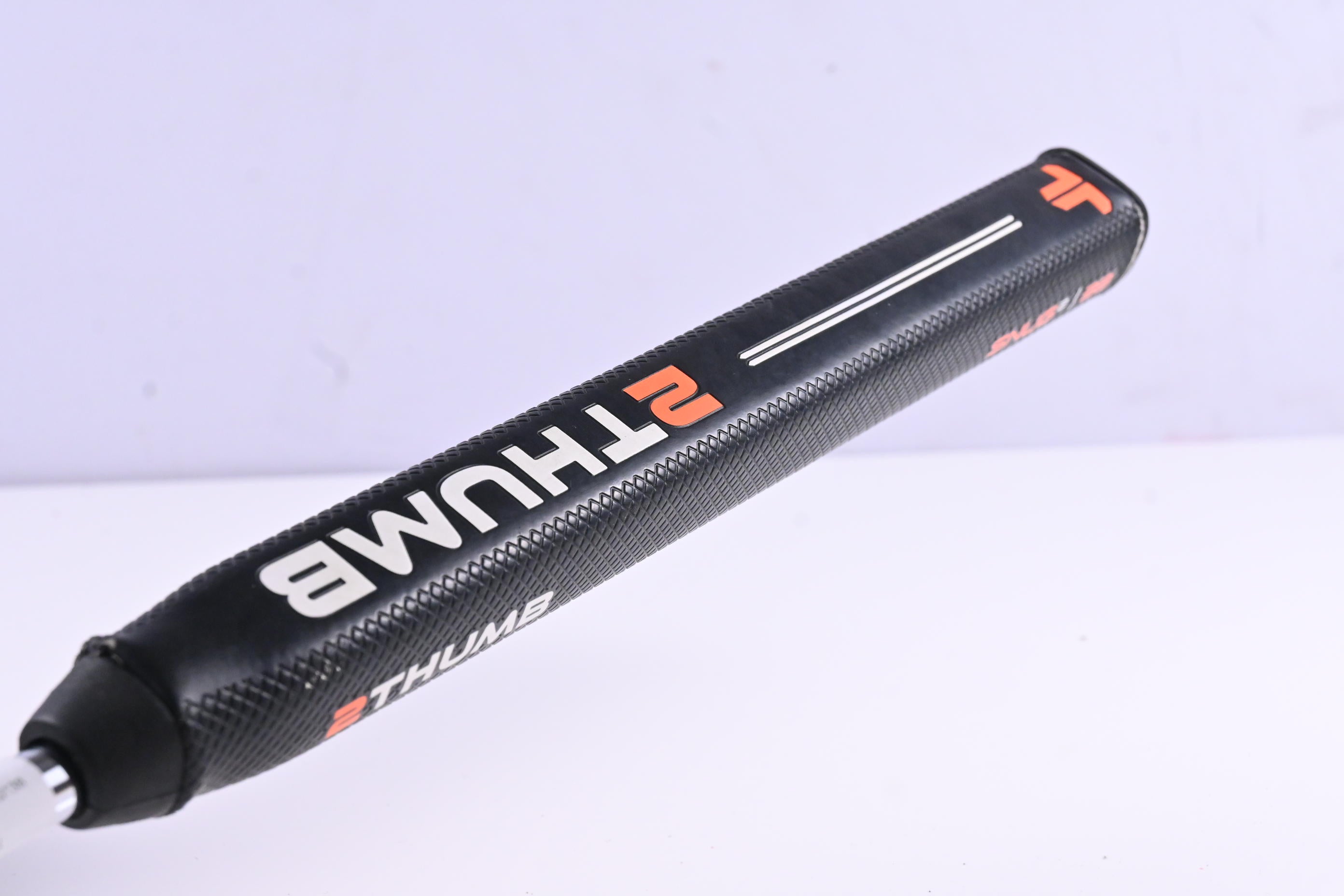 Odyssey O-Works Black V-Line Fang Putter / 34 Inch