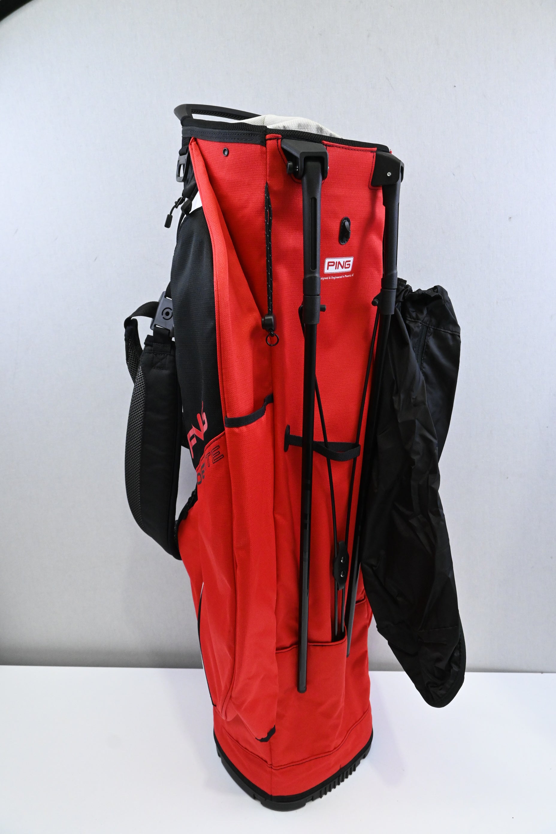 Ping Hoofer Lite Stand Bag / 4-Way / Red, Black