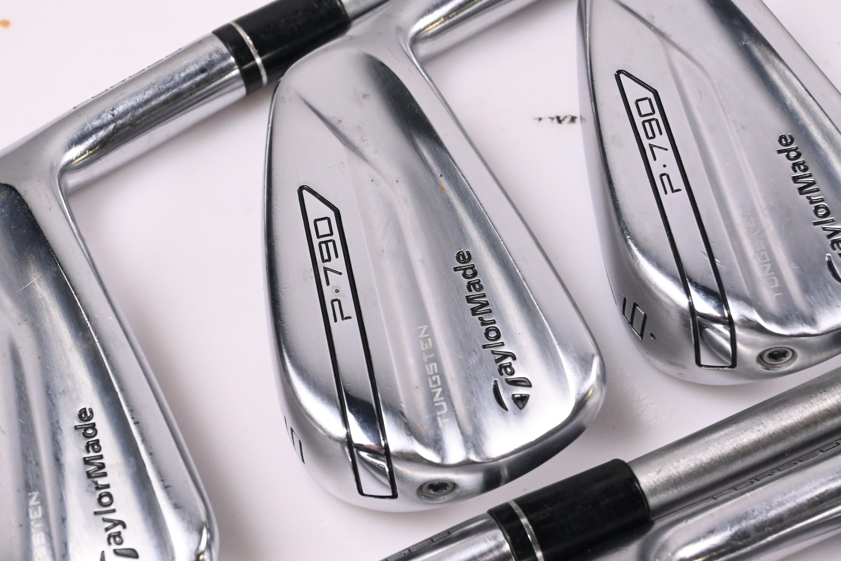 Taylormade P790 2017 Irons / 4-PW+GW / X-Flex KBS Tour C-Taper 130 Shafts