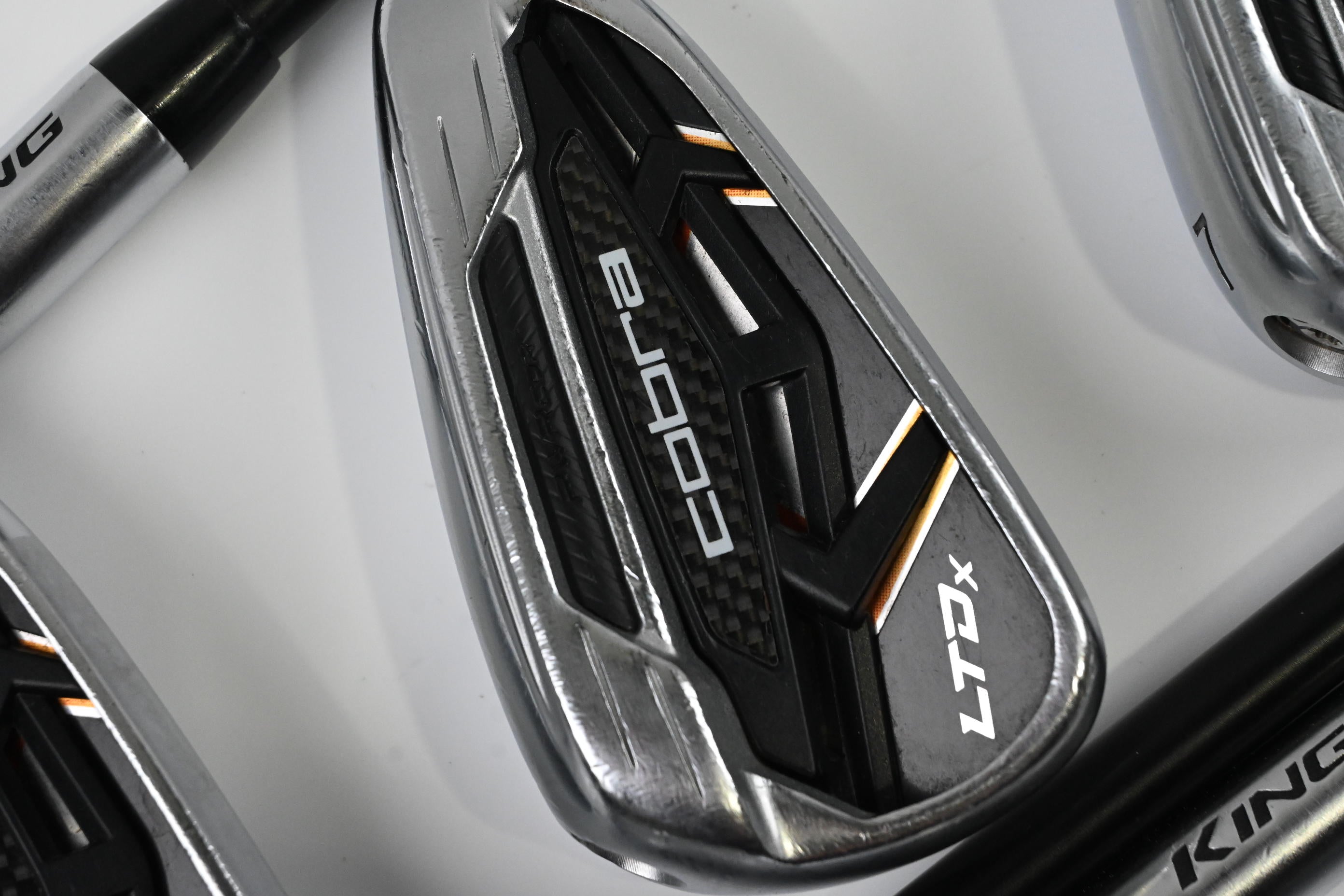 Cobra LTDx Irons / 5-PW+GW+SW / Regular Flex KBS PGI 75 Shafts