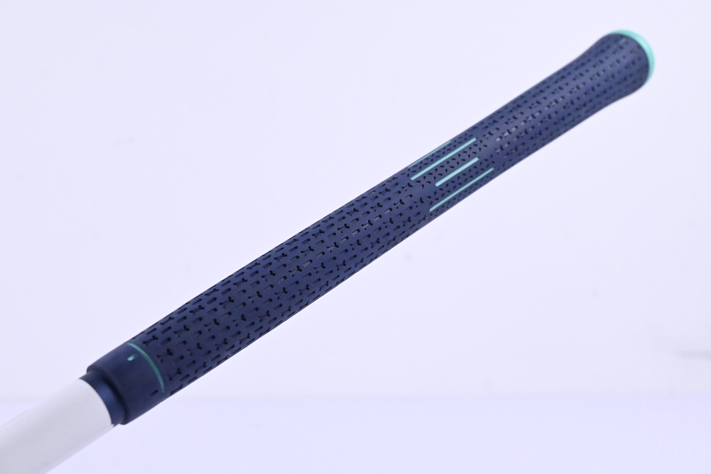 Ladies Ping G Le #6 Hybrid / 30 Degree / Ladies Flex Ping ULT 230 Shaft