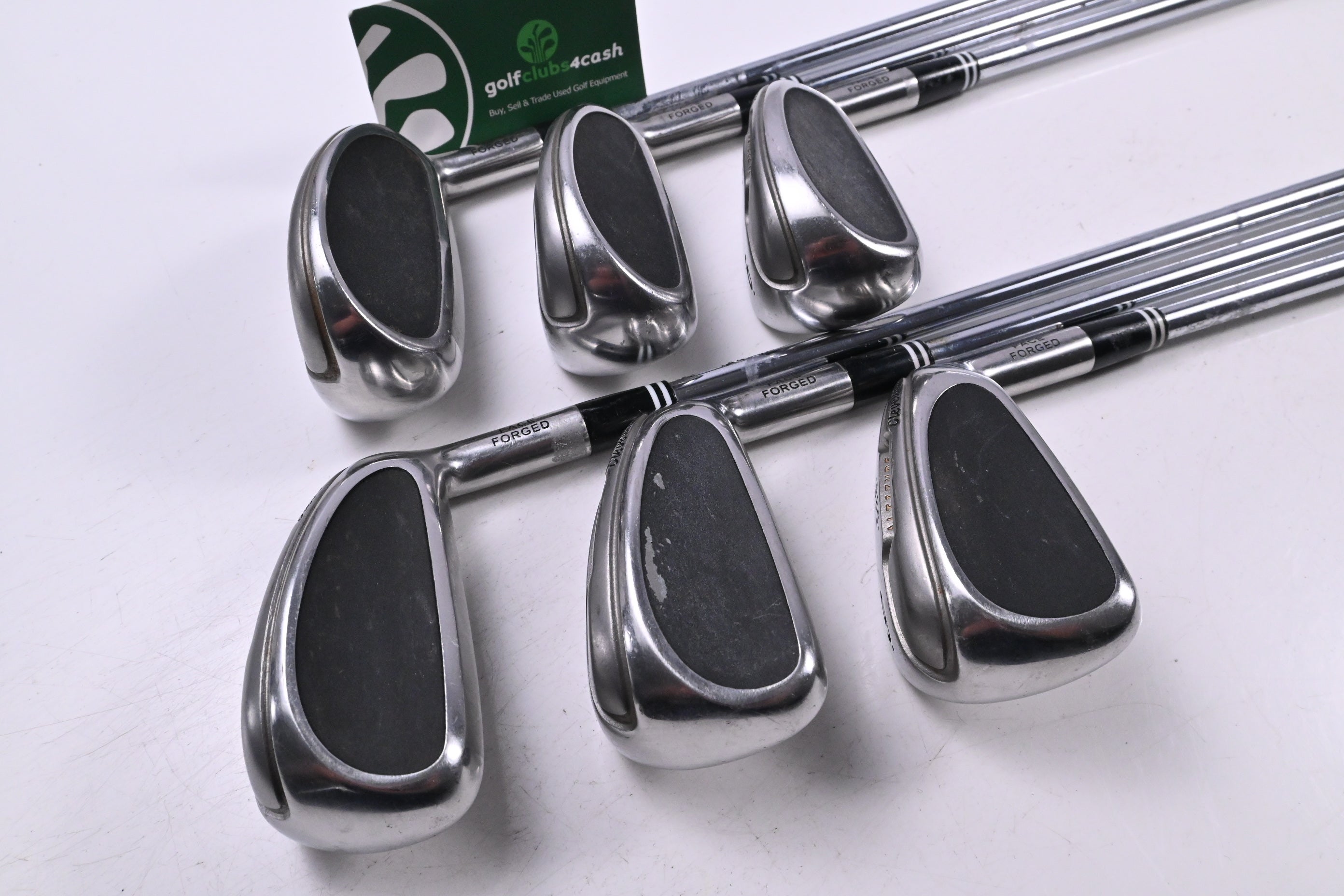 Cleveland 588 Altitude Irons / 4-9i / Regular Flex Cleveland Traction 85 Shafts