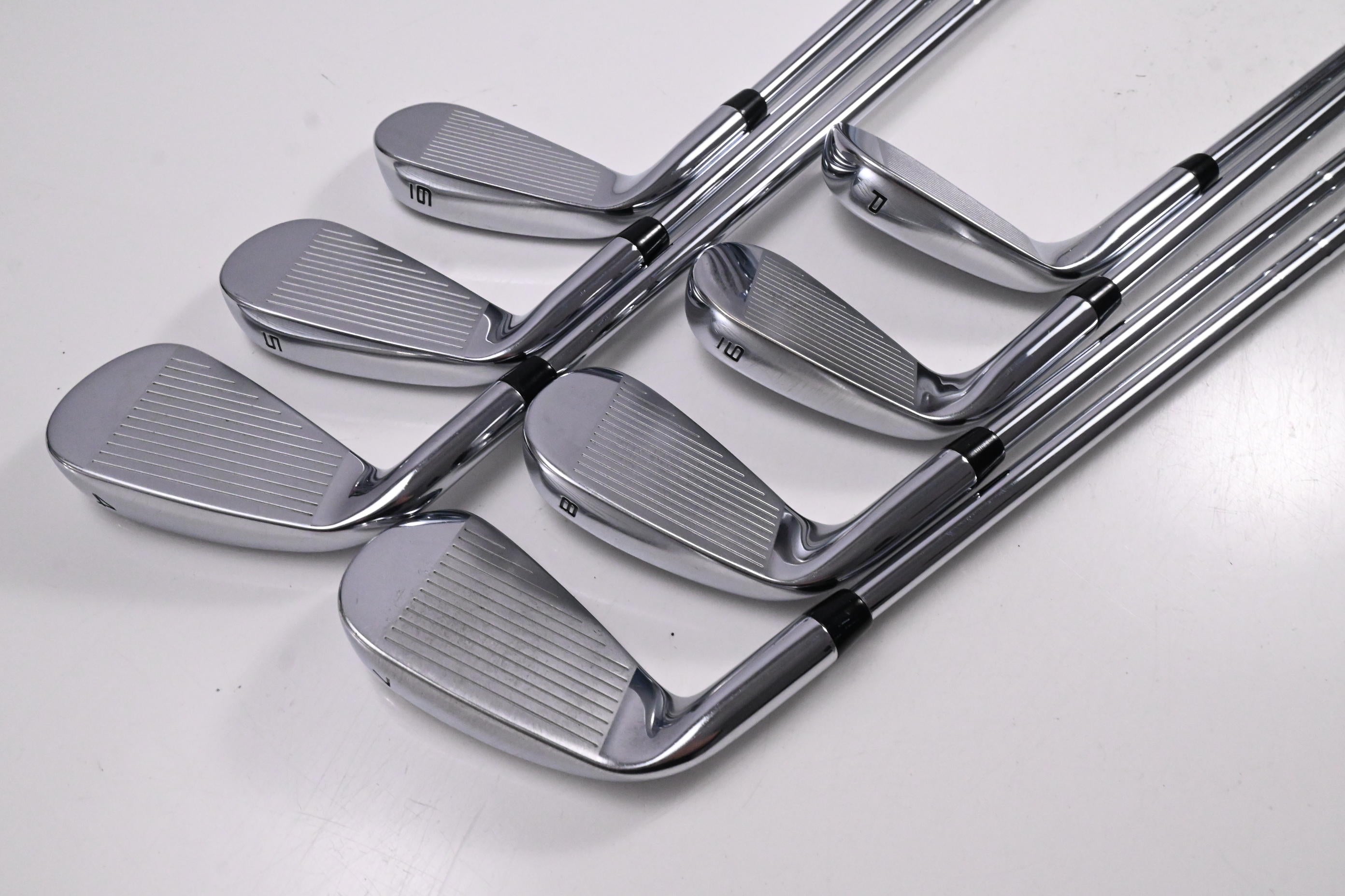 Callaway Elyte Irons / 4-PW / Stiff Flex Vector Shafts