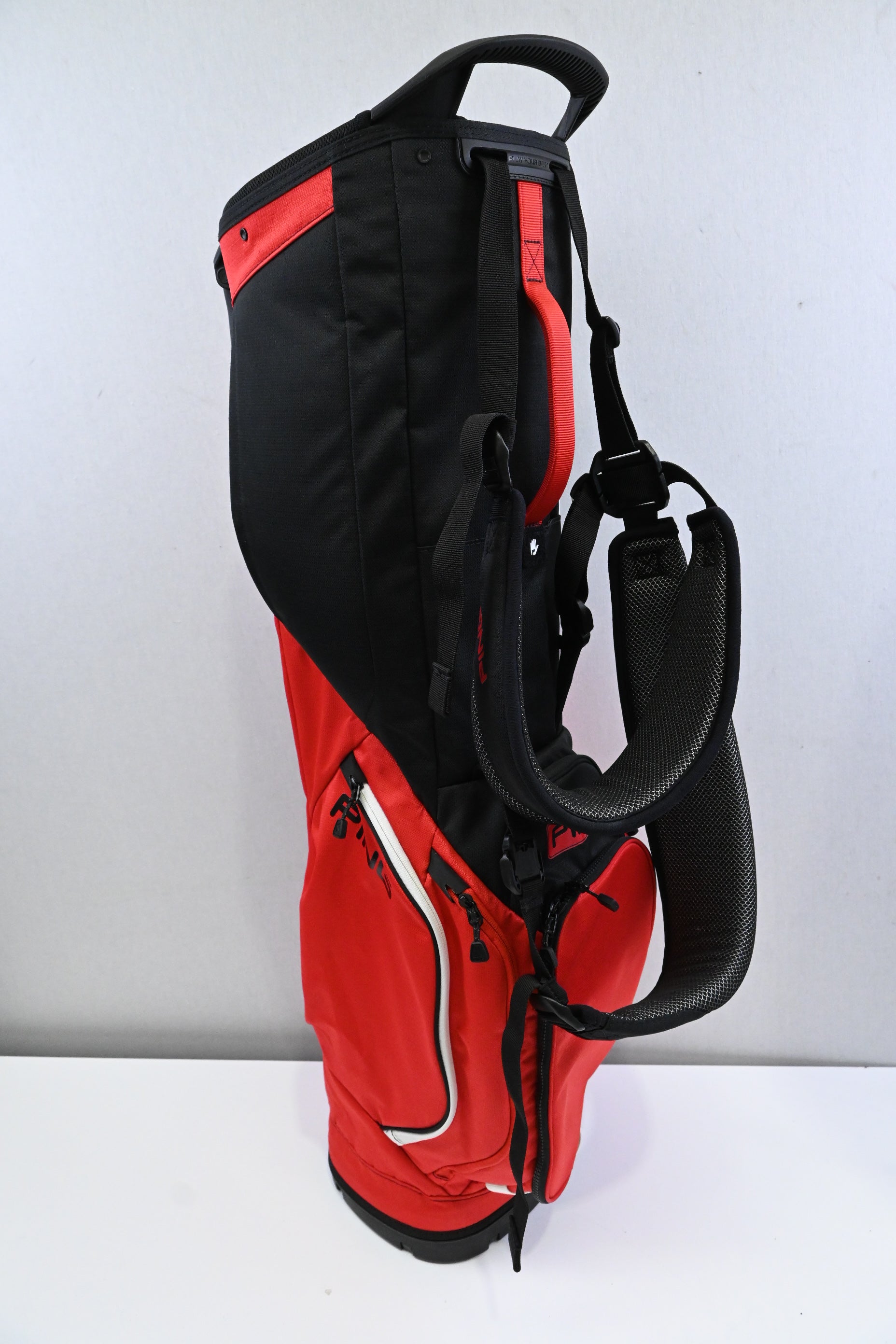 Ping Hoofer Lite Stand Bag / 4-Way / Red, Black