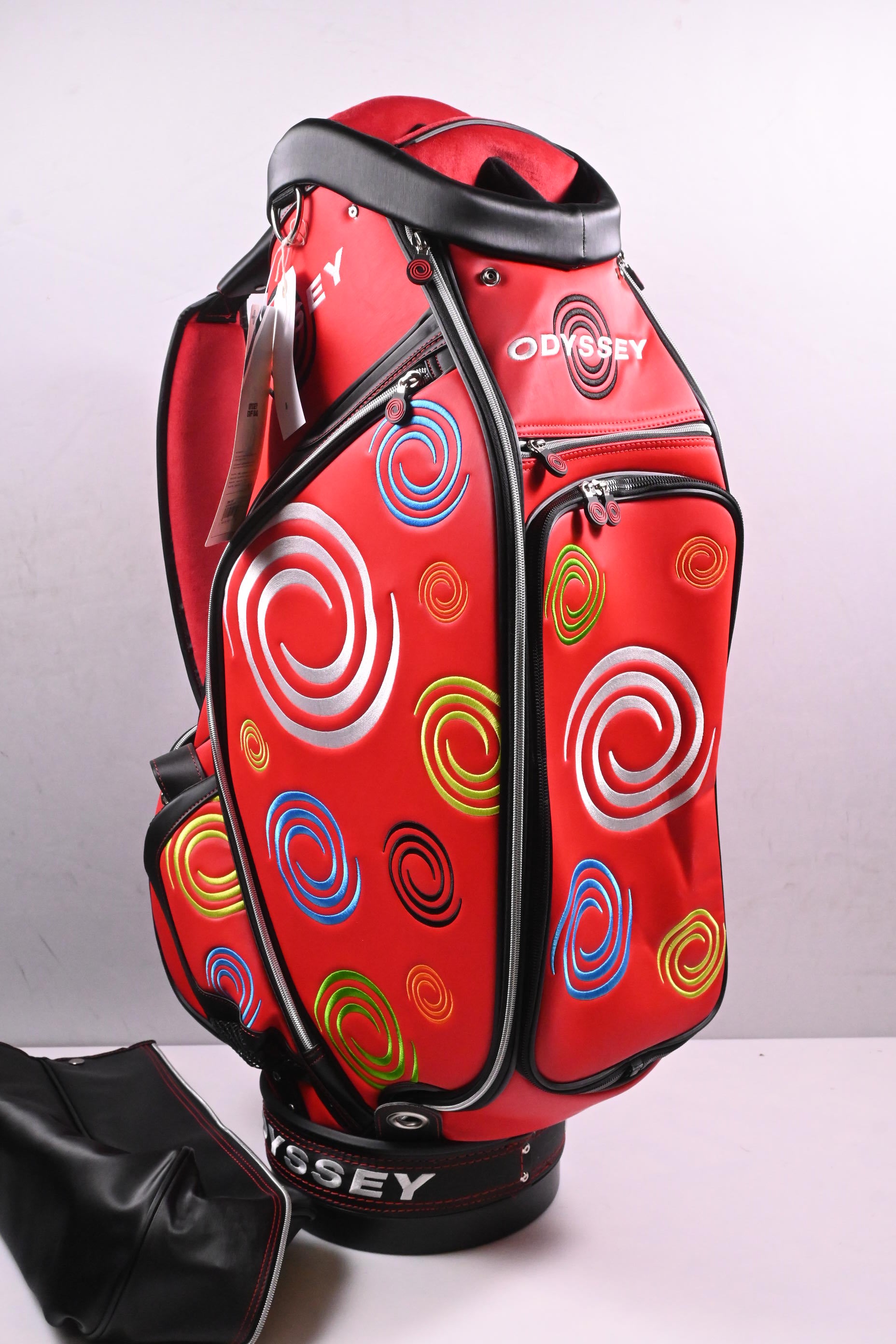 Odyssey Staff Tour Bag / 6-Way Divider / Red, Black