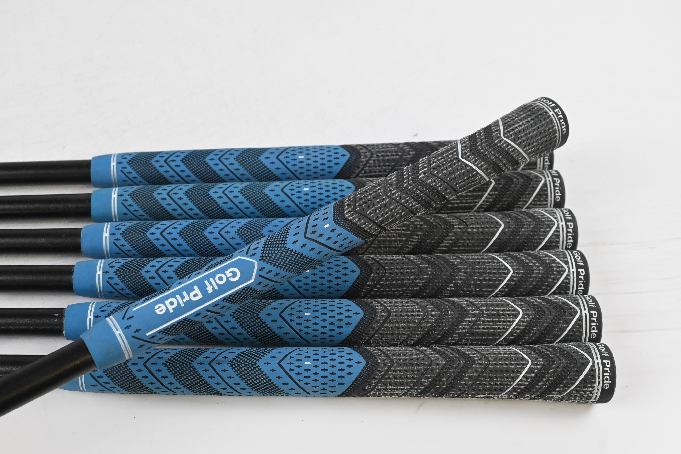 Sub 70 699 Irons / 4-PW / X-Flex LA Golf Tour AXS 105 Shafts