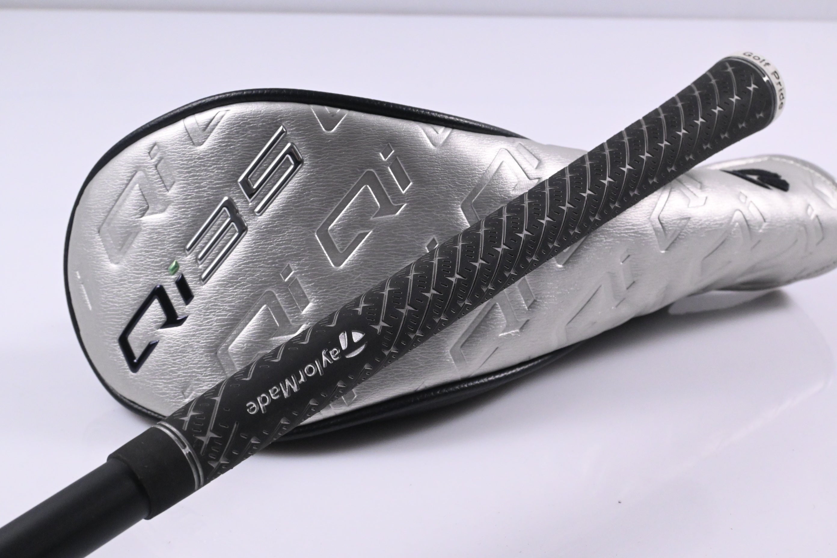 Taylormade Qi35 Max Lite #5 Wood / 18.5 Degree / Senior Flex Vanquish 4 Shaft