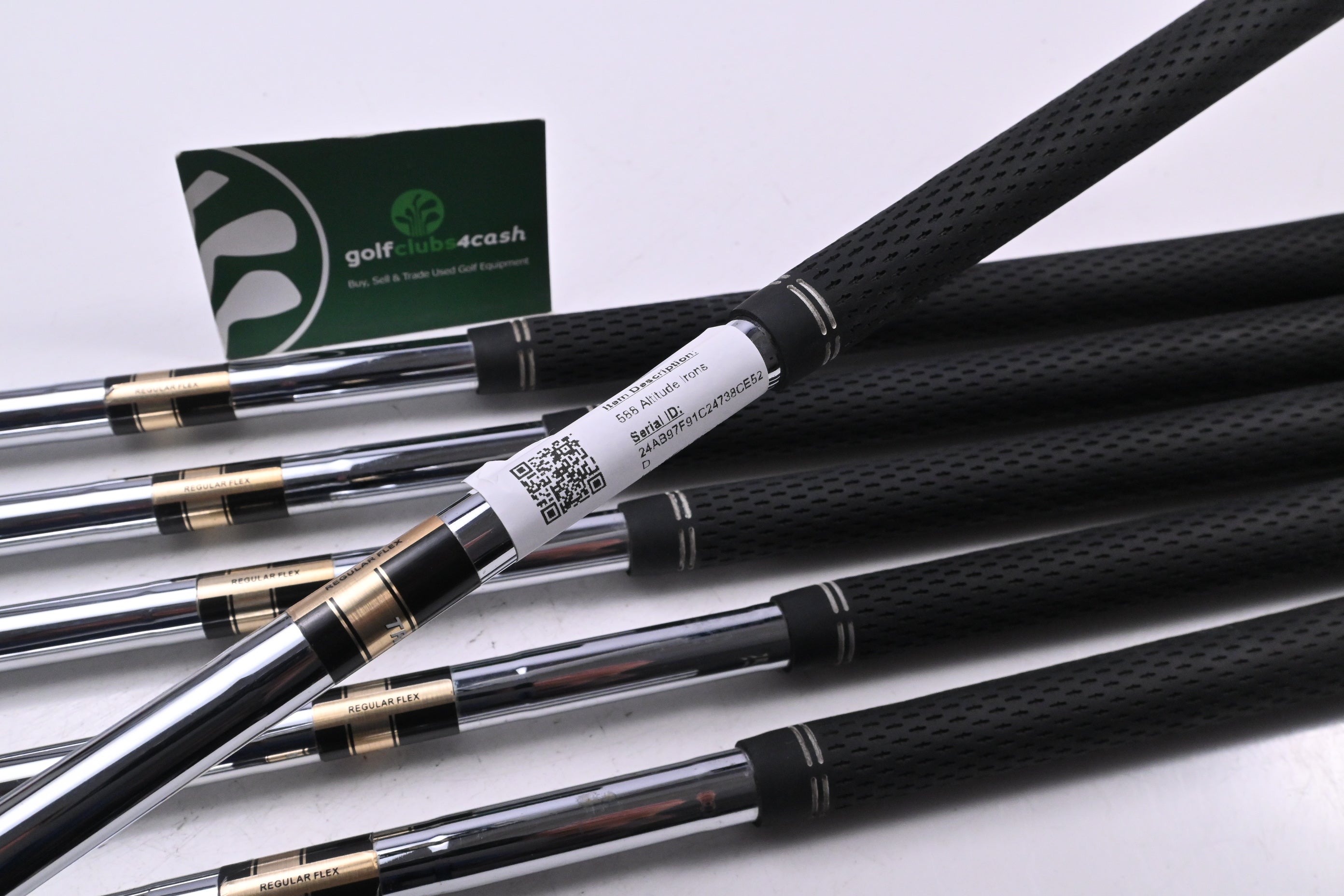 Cleveland 588 Altitude Irons / 4-9i / Regular Flex Cleveland Traction 85 Shafts