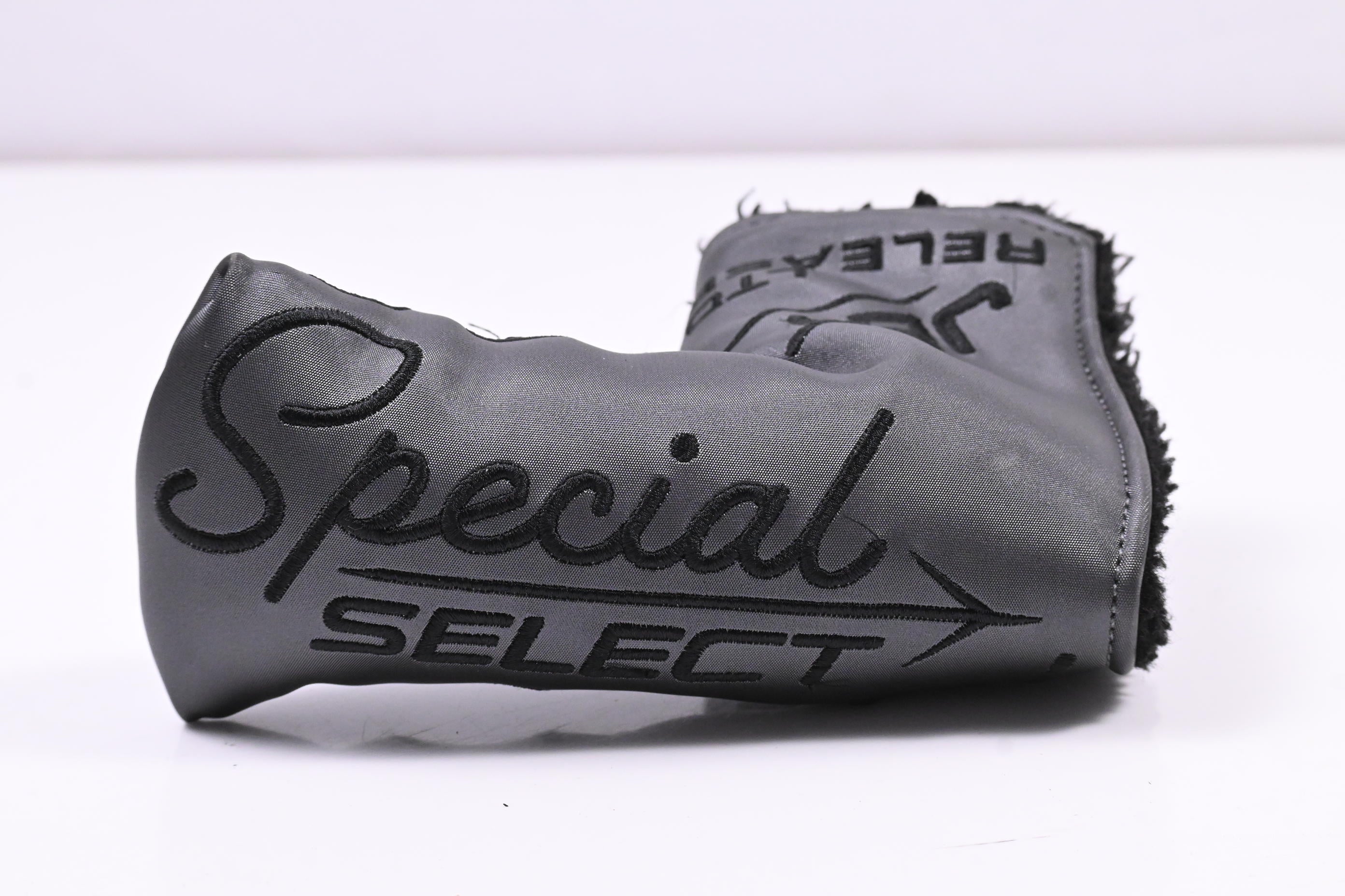 Scotty Cameron Special Select Jet Set Limited Newport 2 Putter / 34 Inch