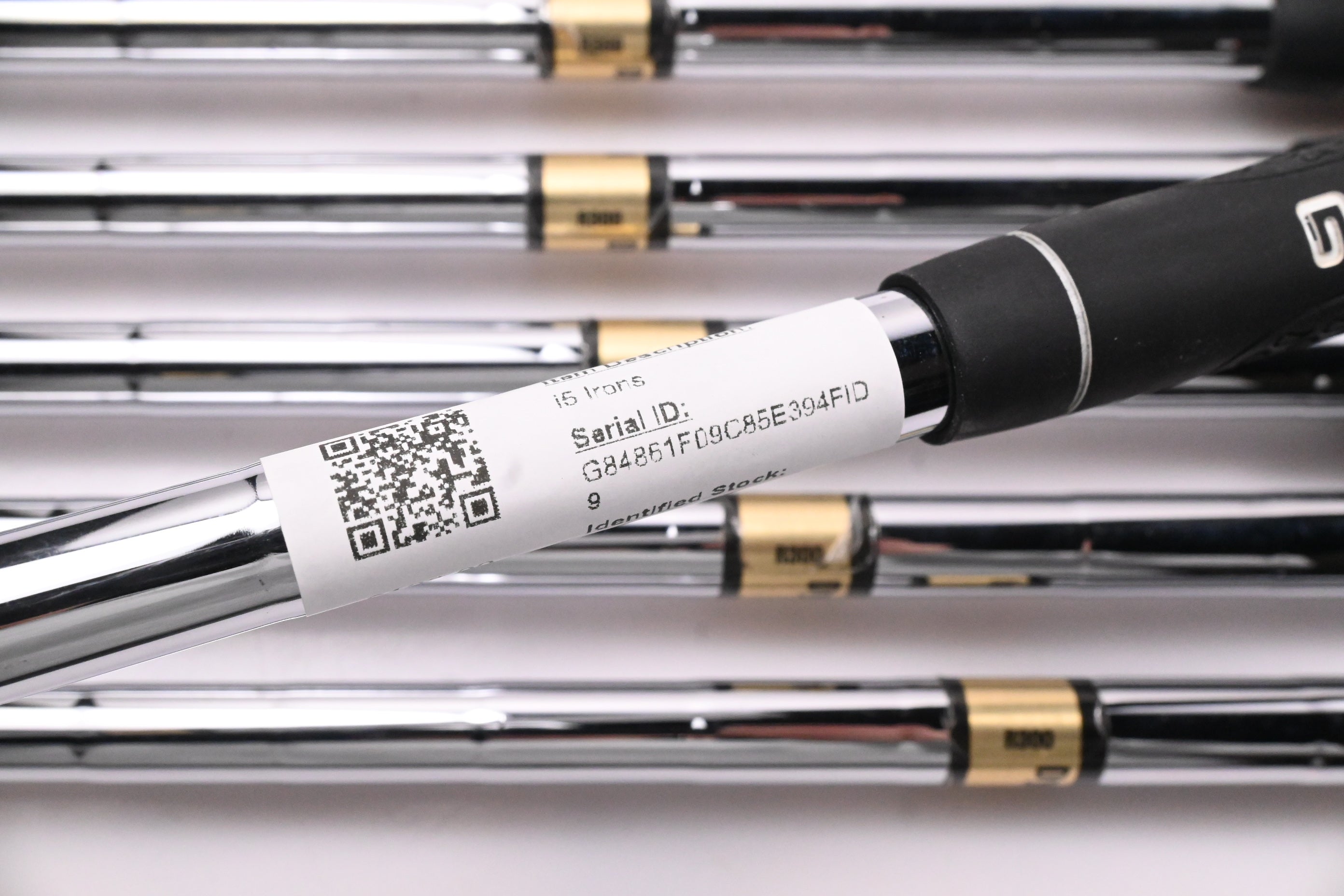 Ping i5 Irons / 5-PW / Black Dot / Regular Flex Dynamic Gold Lite R300 Shafts