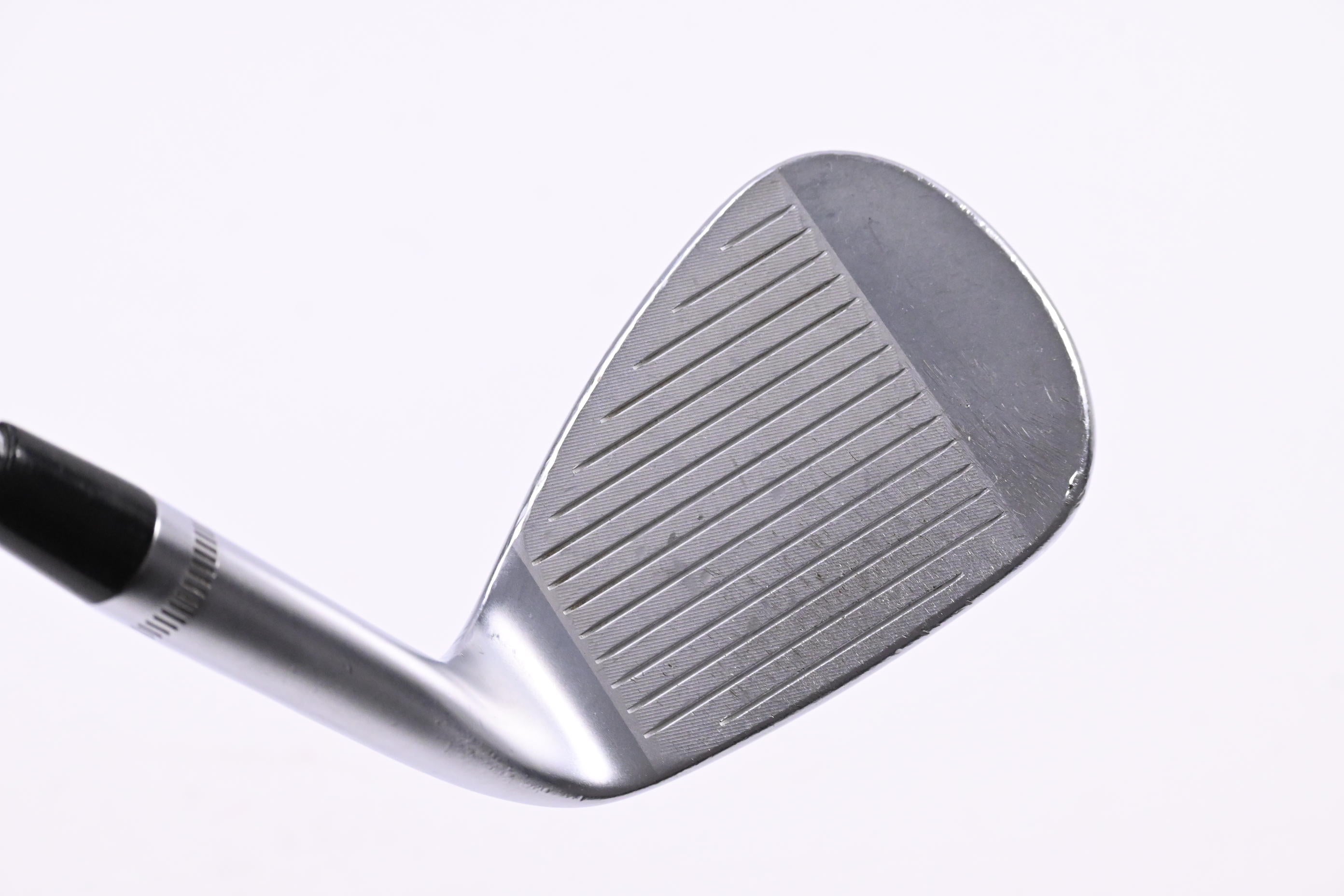 Left Hand Callaway Jaws MD5 Gap Wedge / 52 Degree / Stiff Flex Dynamic Gold 115