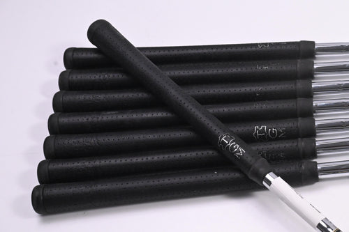 Dynamic Gold S200 Iron Shafts / Stiff Flex / Set Of 8 / .355" Tip