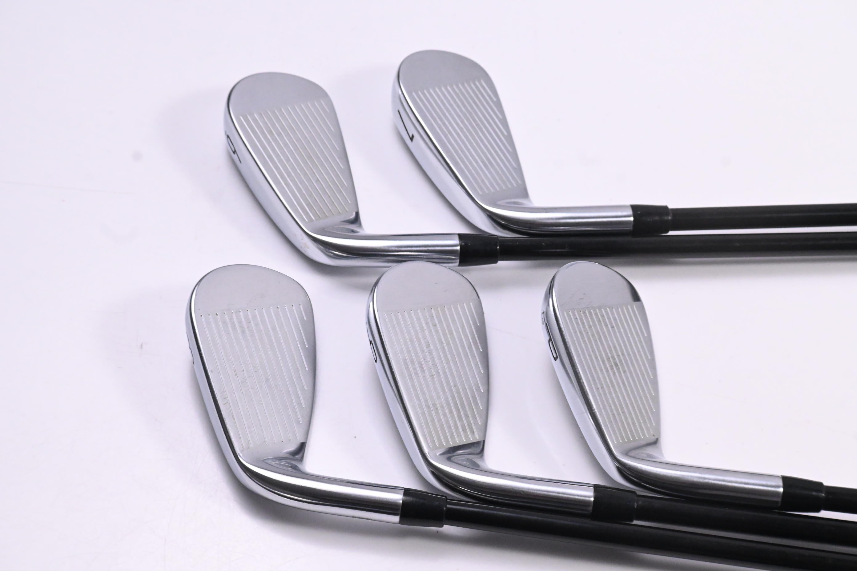 Titleist T300 2021 Irons / 6-PW / Senior Flex Tensei AV Red Shafts