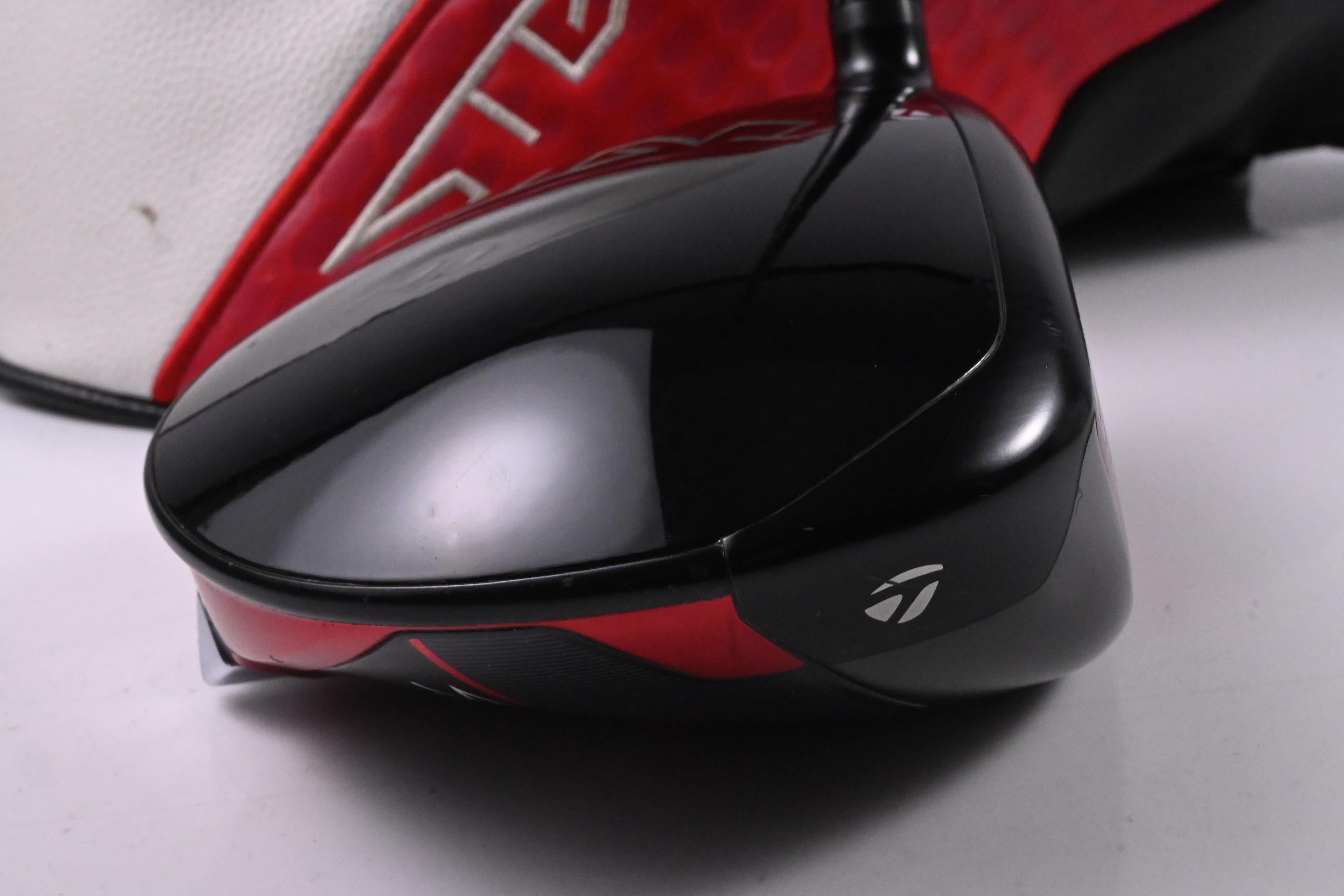 Taylormade Stealth 2 Plus Driver / 9 Degree / Stiff Flex Kai'li Red 60 Shaft