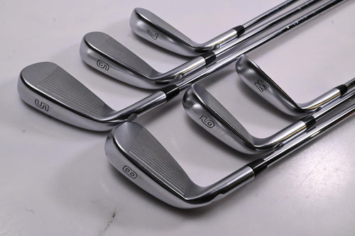 Ping i210 Irons / 5-PW / Black Dot / Stiff Flex N.S.Pro Modus³ Tour 105 Shafts