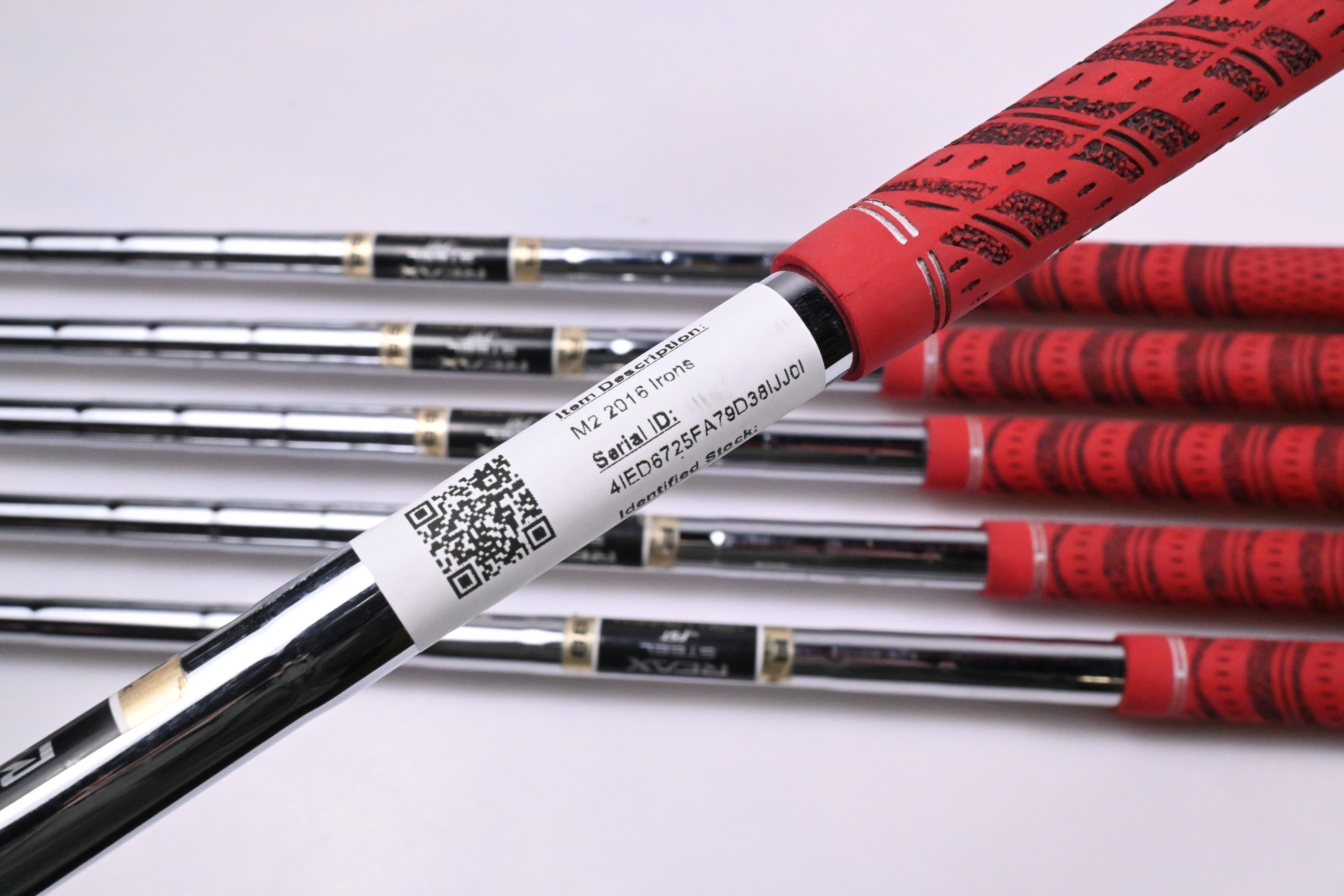 Taylormade M2 2016 Irons / 5-PW / Regular Flex REAX Steel HL 88 Shafts