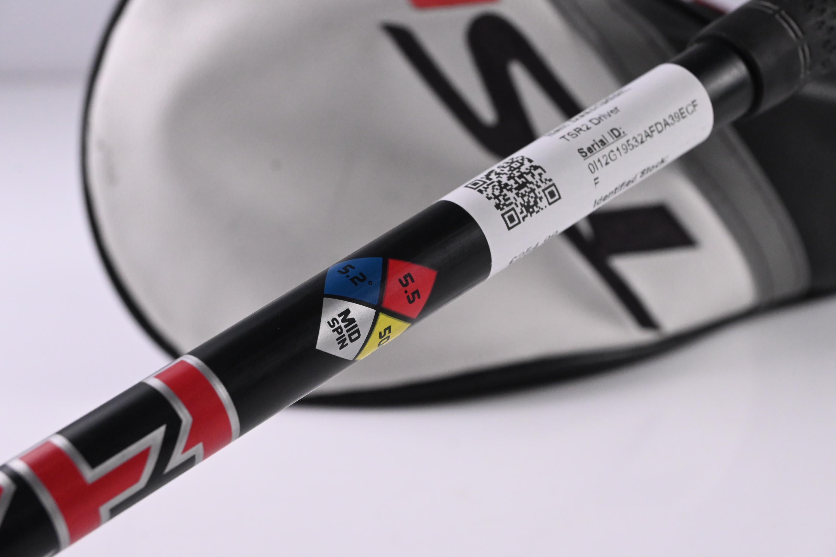 Titleist TSR2 Driver / 10 Degree / Regular Flex HZRDUS CB Red 50 Shaft