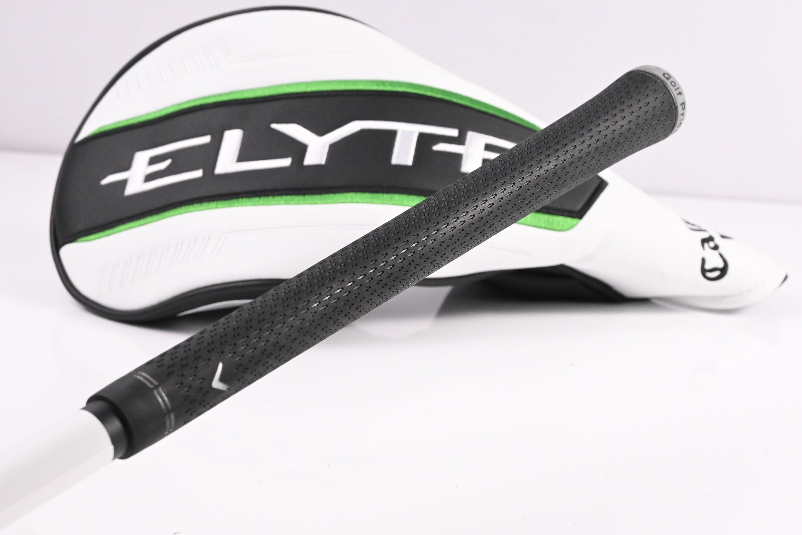 Callaway Elyte X Driver / 10.5 Degree / Senior Flex Vanquish 4 Shaft