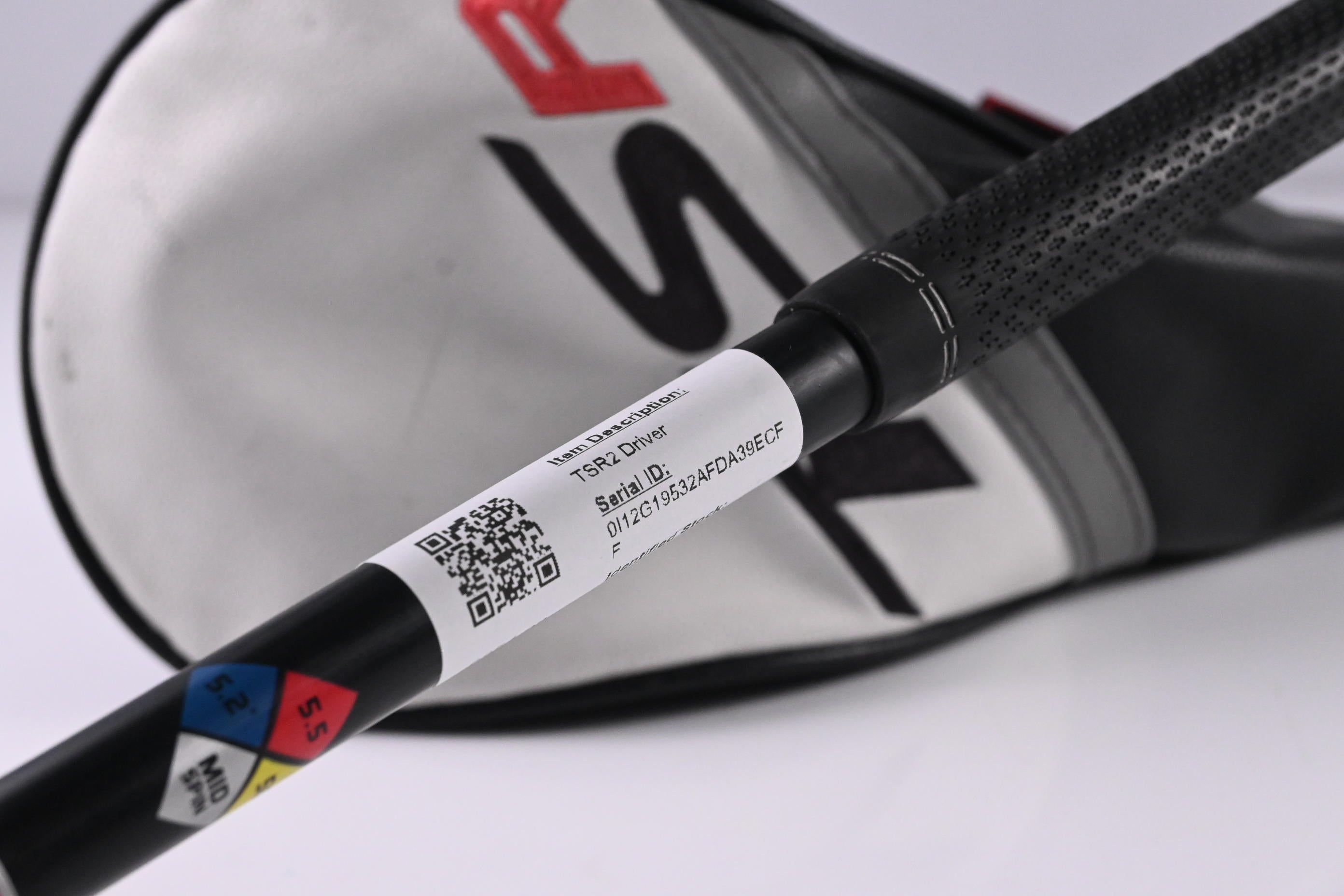 Titleist TSR2 Driver / 10 Degree / Regular Flex HZRDUS CB Red 50 Shaft