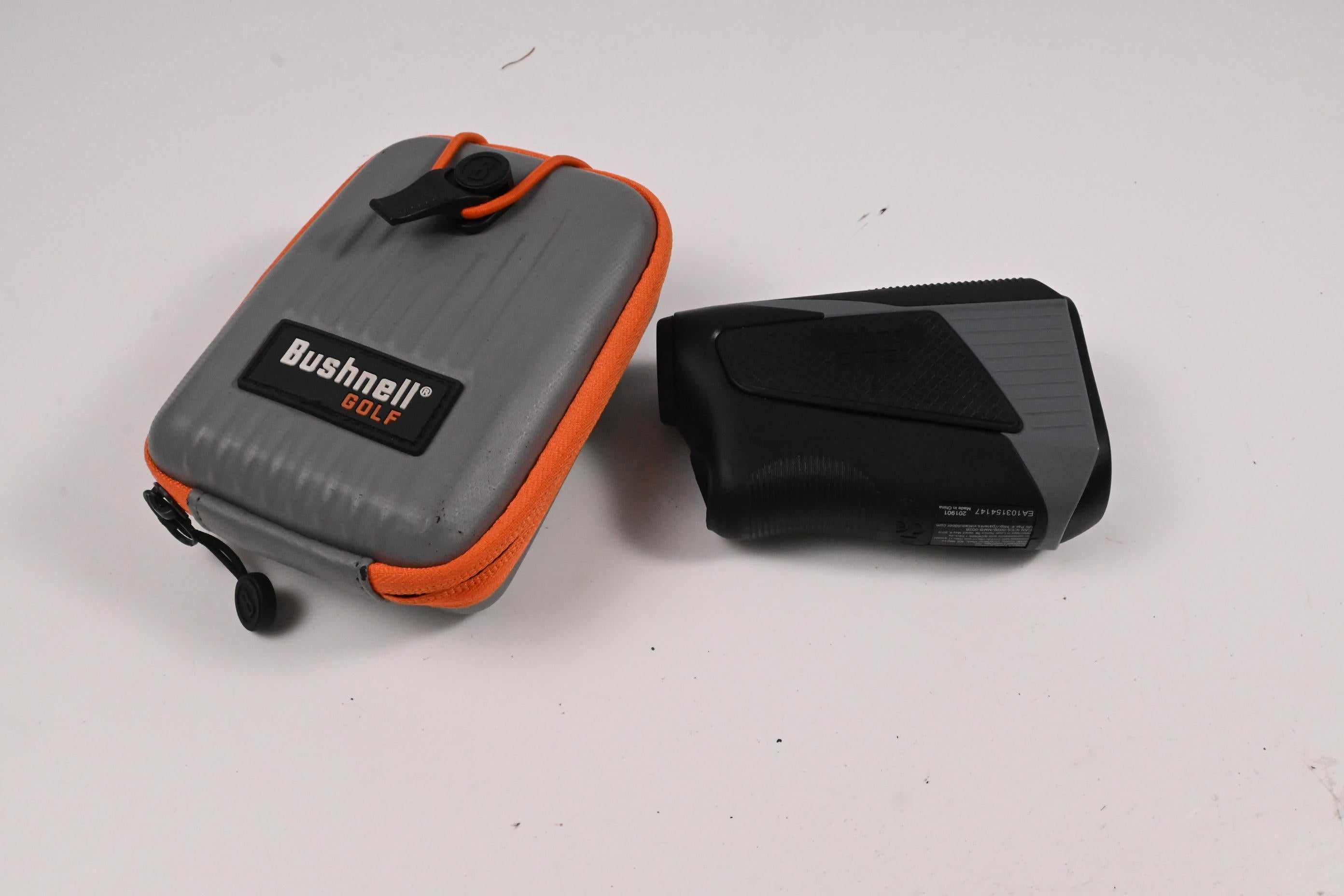 Bushnell Tour V5 / Rangefinder