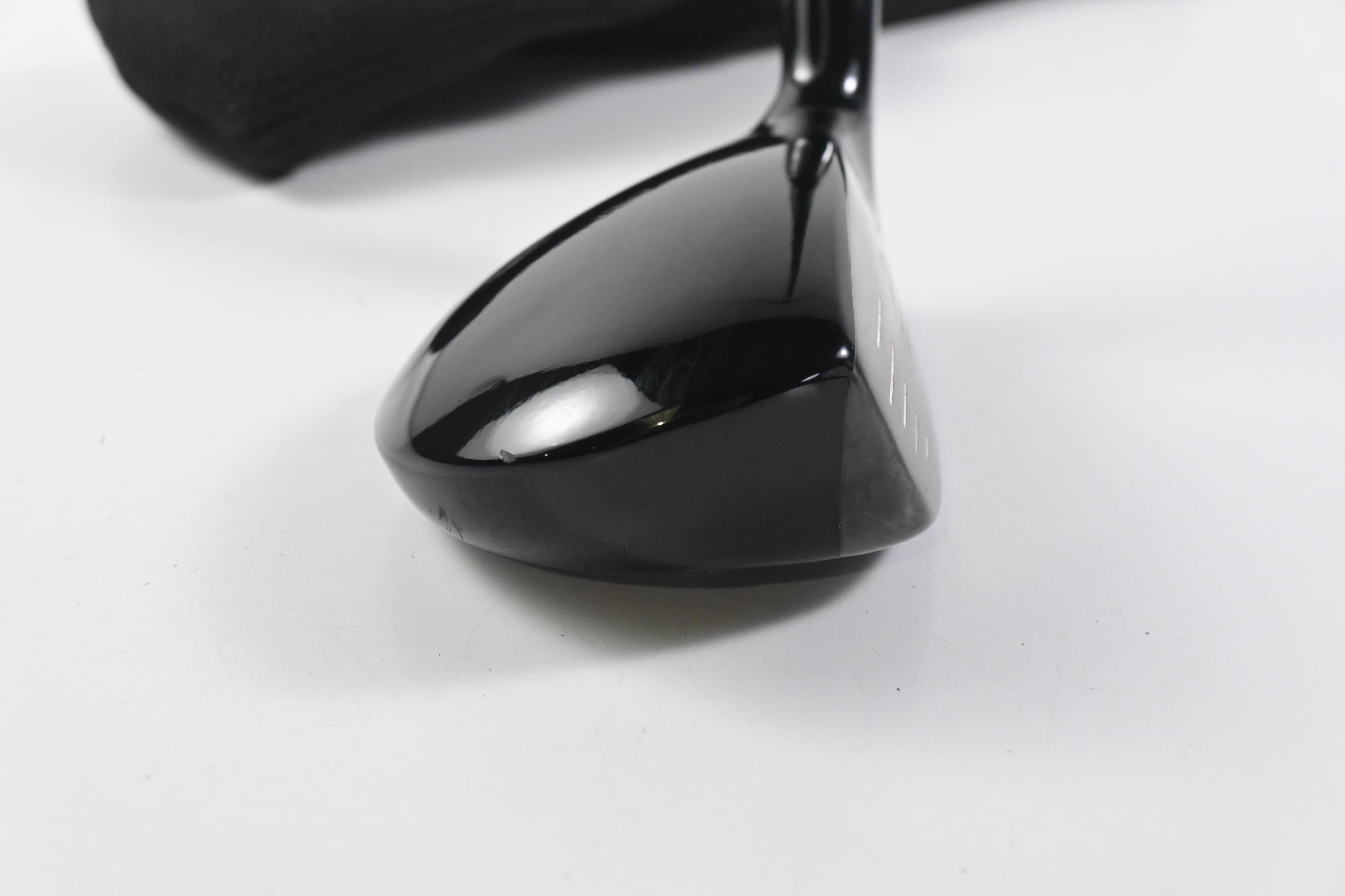 Eleven #4 Hybrid / 21 Degree / Regular Flex KBS TGI 70 Shaft