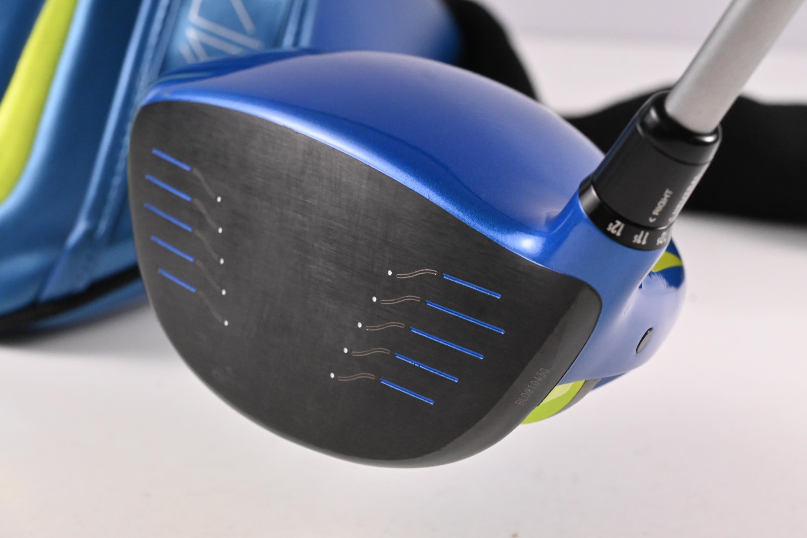 Nike Vapor Fly Pro Driver / 10.5 Degree / Stiff Flex Diamana D+ White 60 Shaft