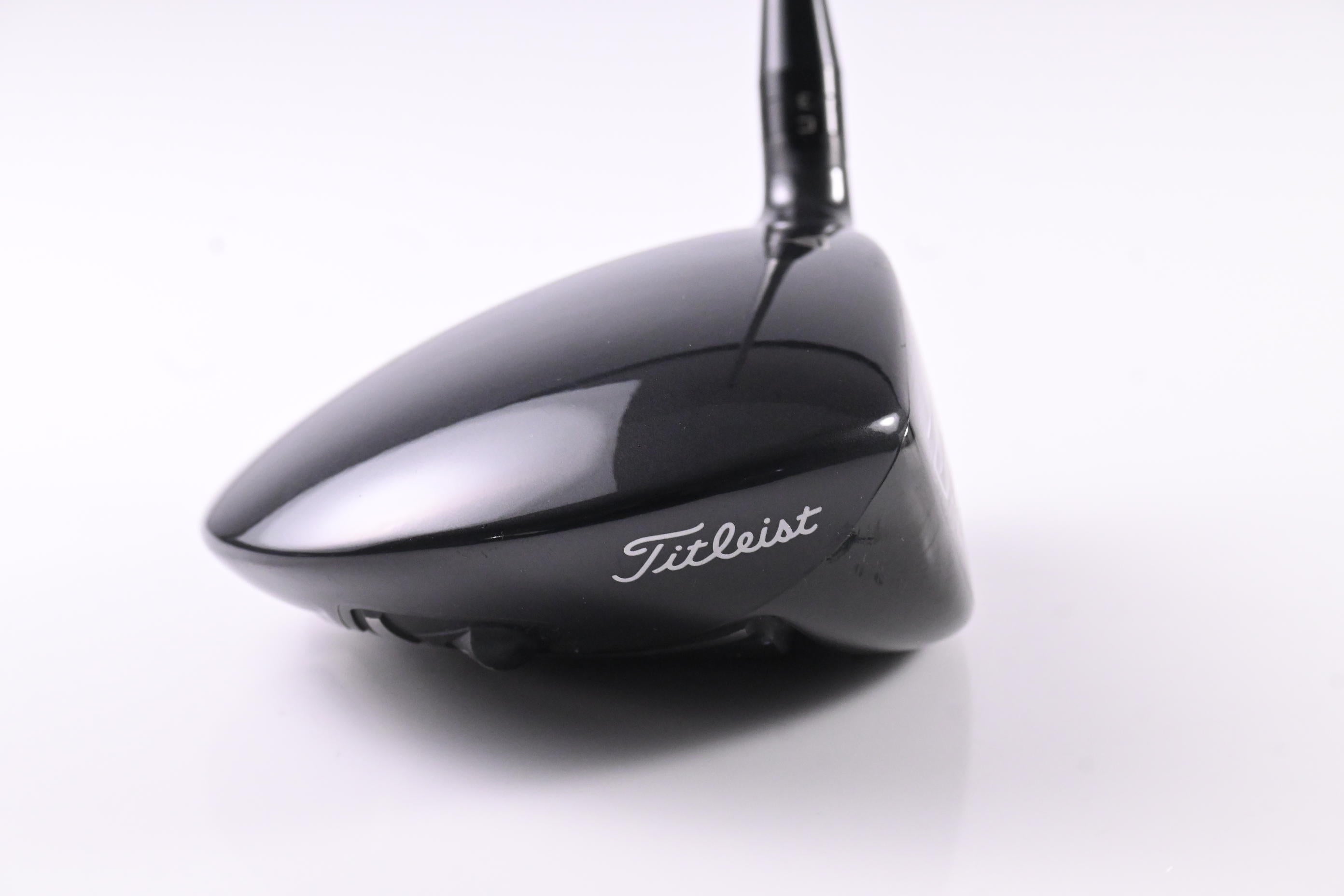 Titleist 917 D2 Driver / 10.5 Degree / Stiff Flex Rogue M-AX 65 Shaft