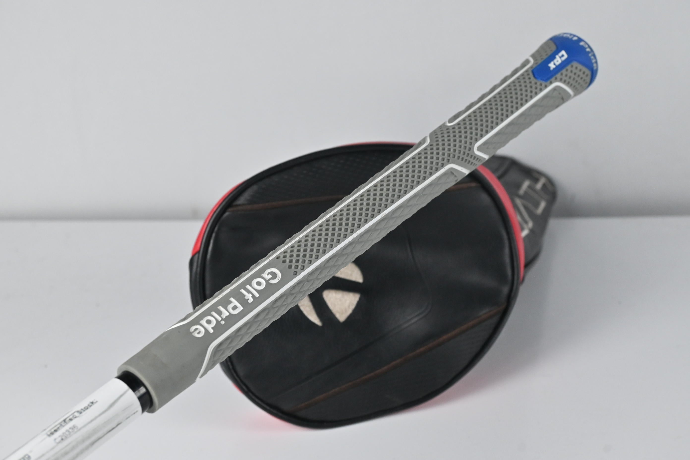 Taylormade Stealth Driver / 9 Degree / X-Flex HZRDUS Smoke Black RDX 80 Shaft