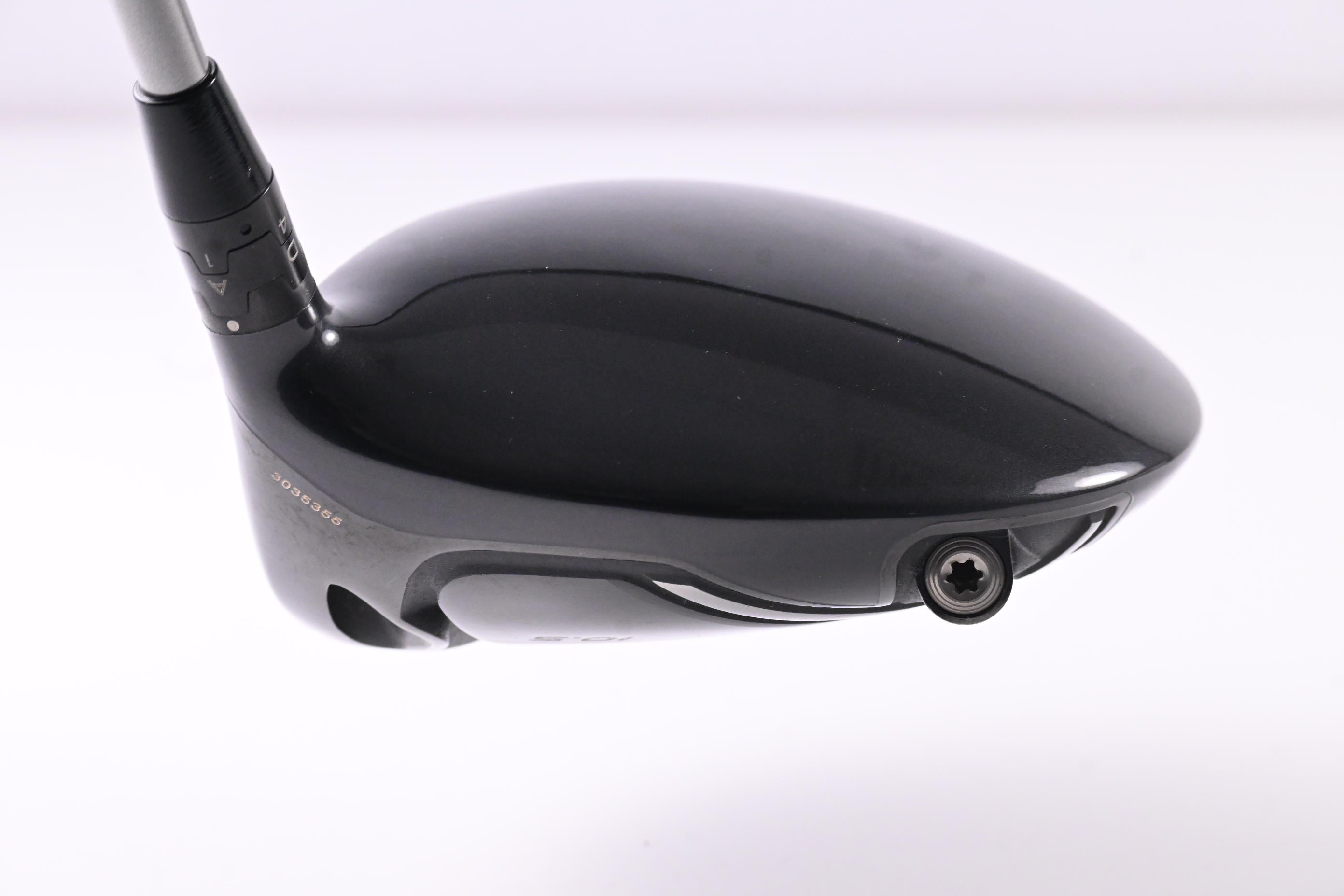 Titleist 917 D2 Driver / 10.5 Degree / Stiff Flex Rogue M-AX 65 Shaft