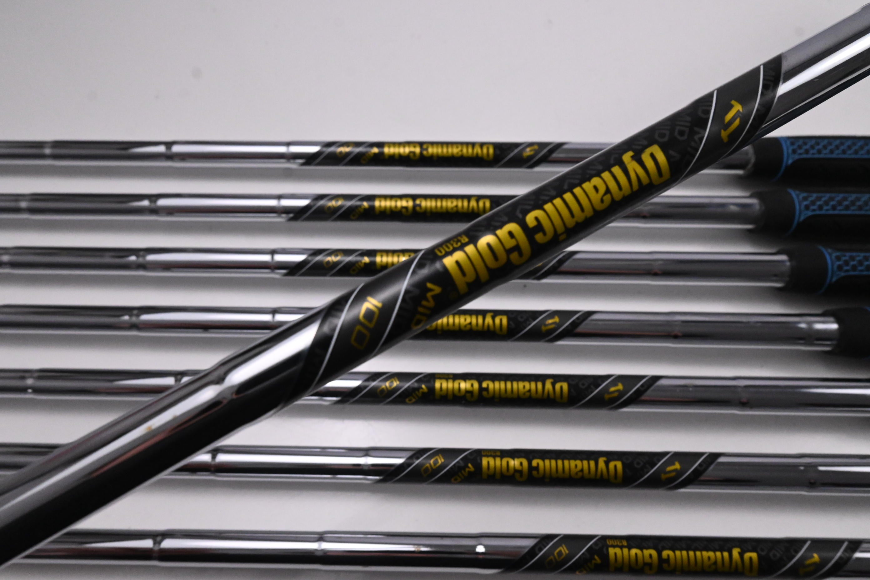 Callaway Elyte HL Irons / 5-PW / Regular flex Dynamic Gold Mid 100 R300 Shafts