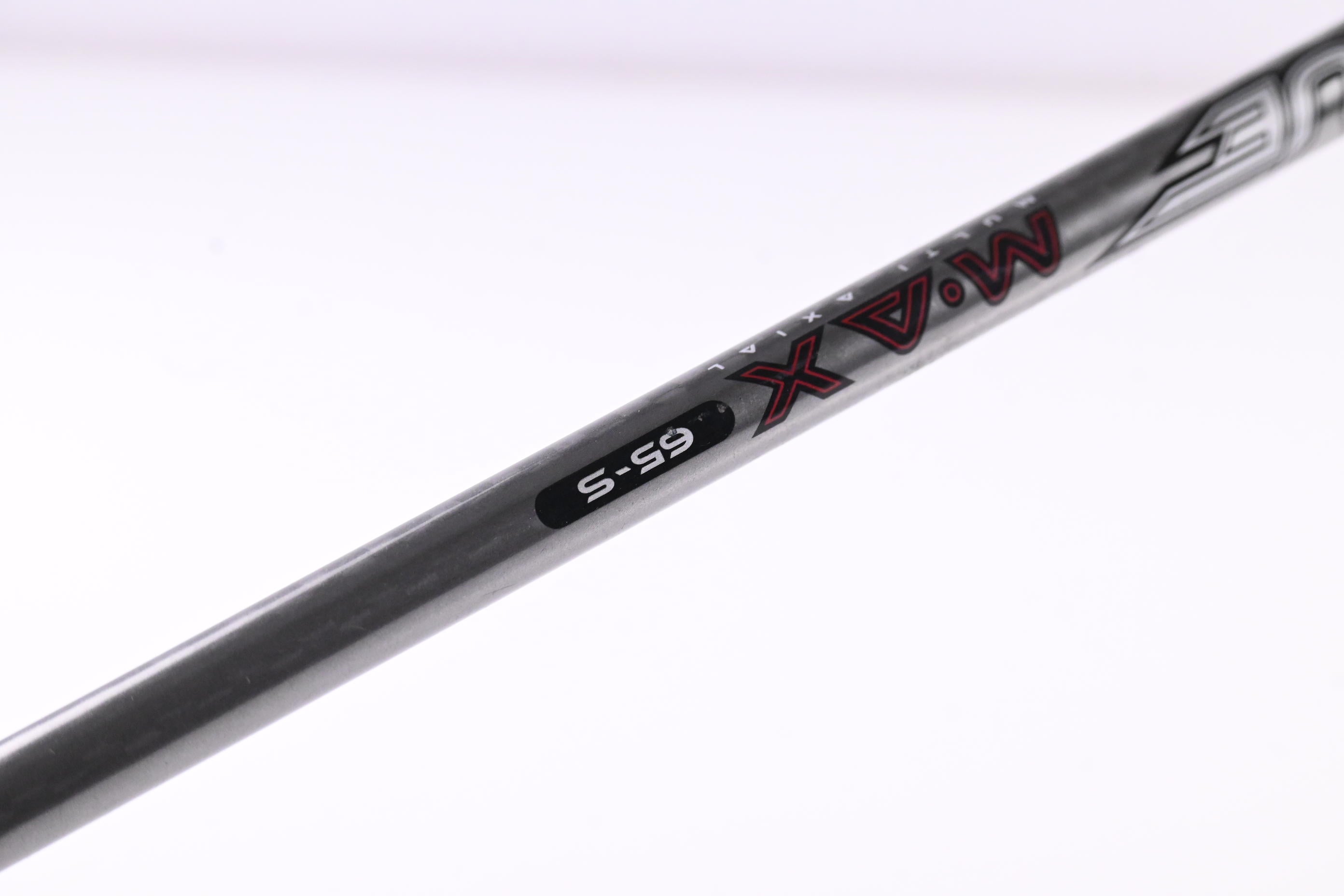 Titleist 917 D2 Driver / 10.5 Degree / Stiff Flex Rogue M-AX 65 Shaft